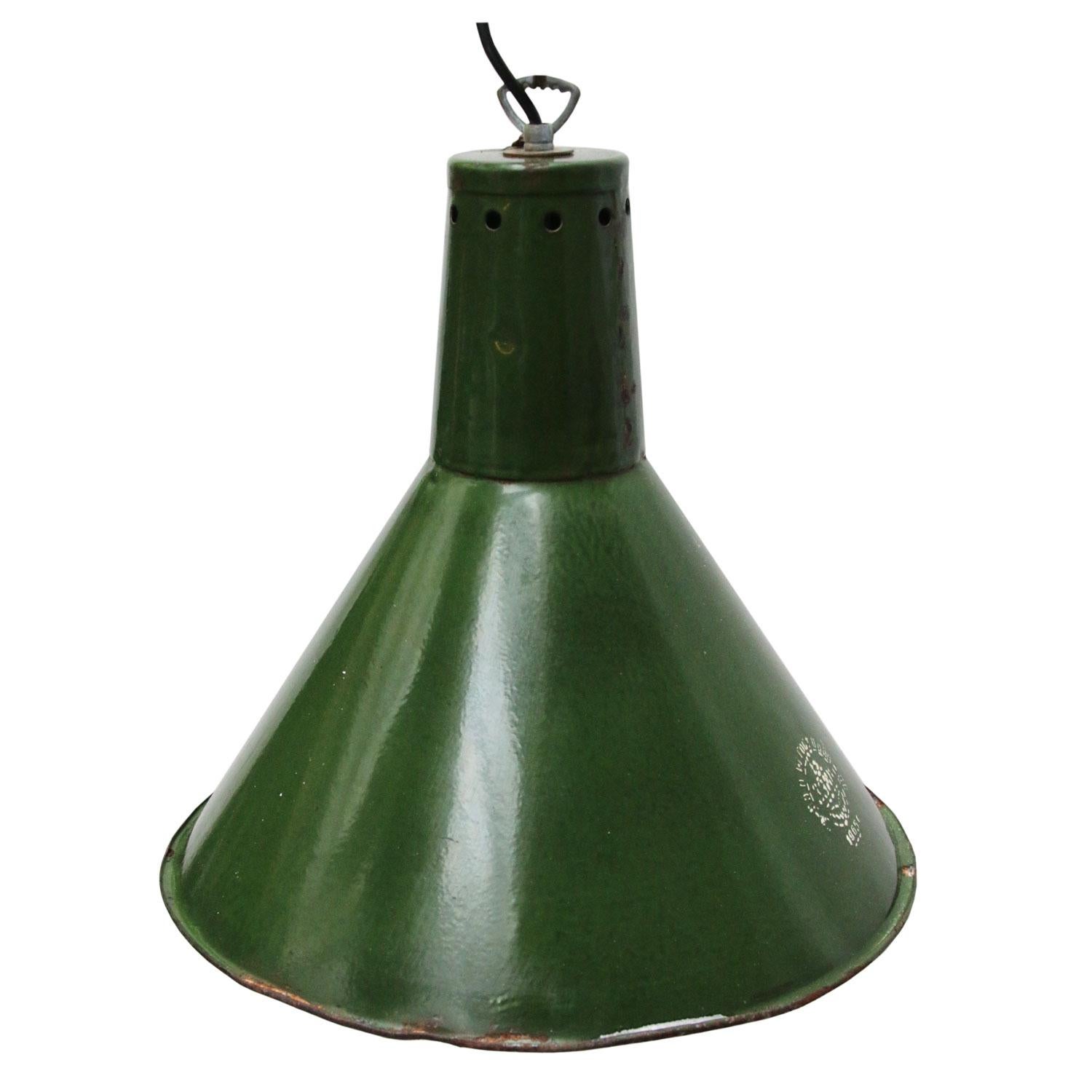 Green enamel factory pendant from the Ukraine.
White interior.

Weight: 2.0 kg / 4.4 lb

Priced per individual item. All lamps have been made suitable by international standards for incandescent light bulbs, energy-efficient and LED bulbs. E26/E27