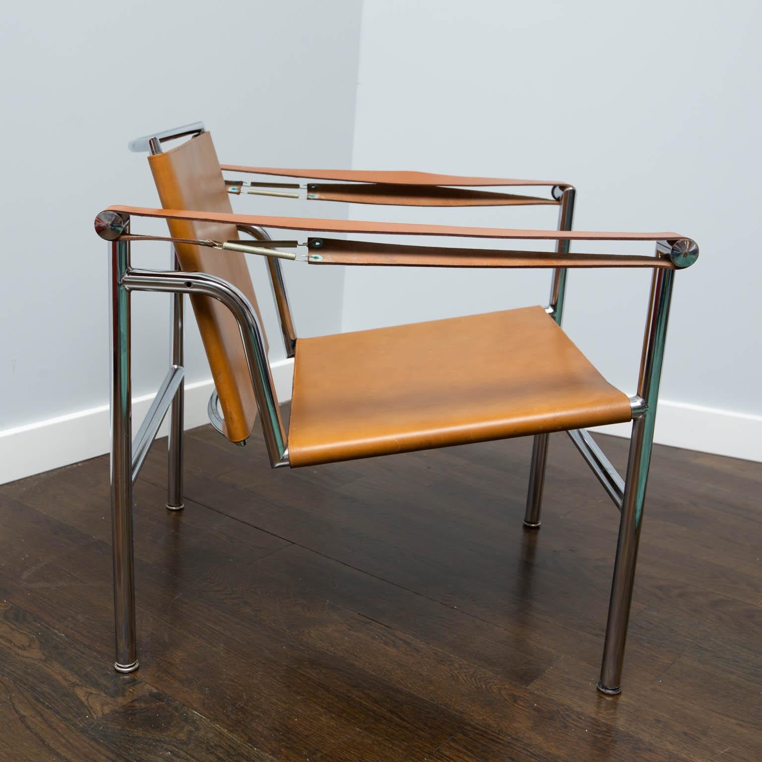 lc1 sling chair
