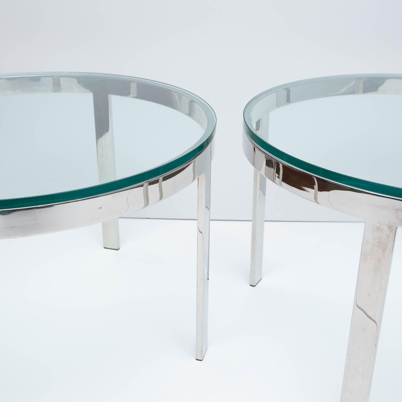 Mid-Century Modern Pair of Milo Baughman Style Chrome and Glass Side Tables