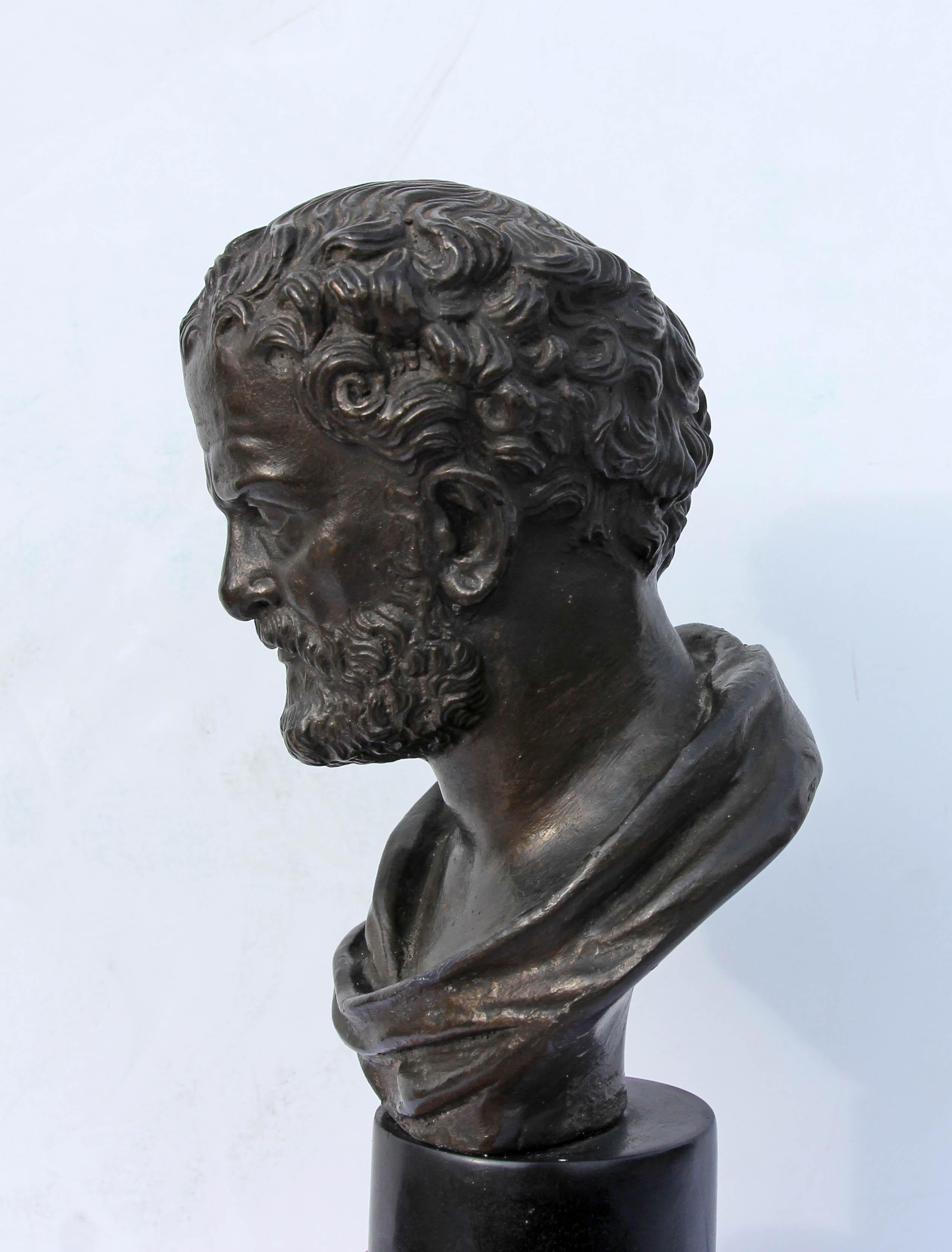tour de bust