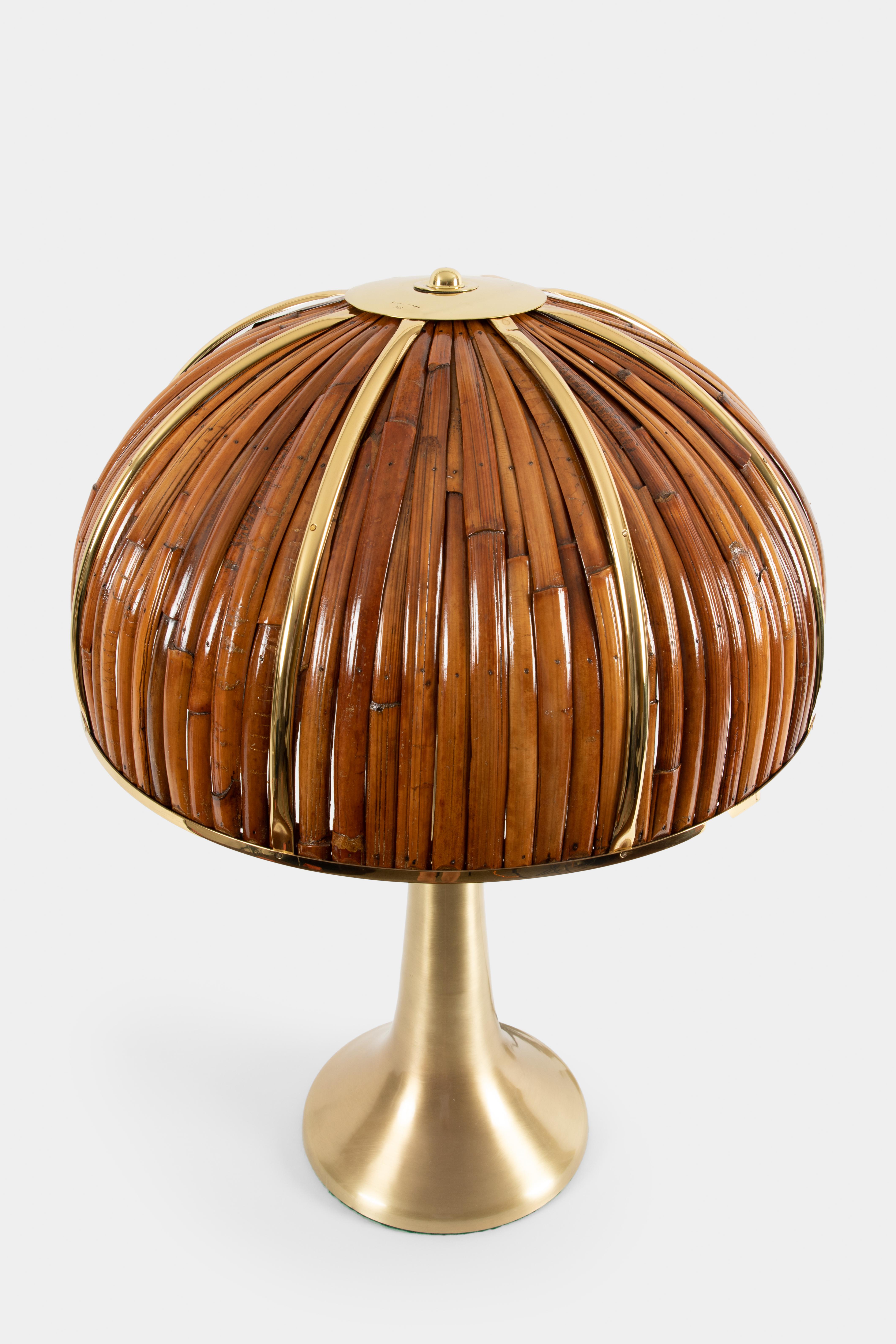 fungo table lamp