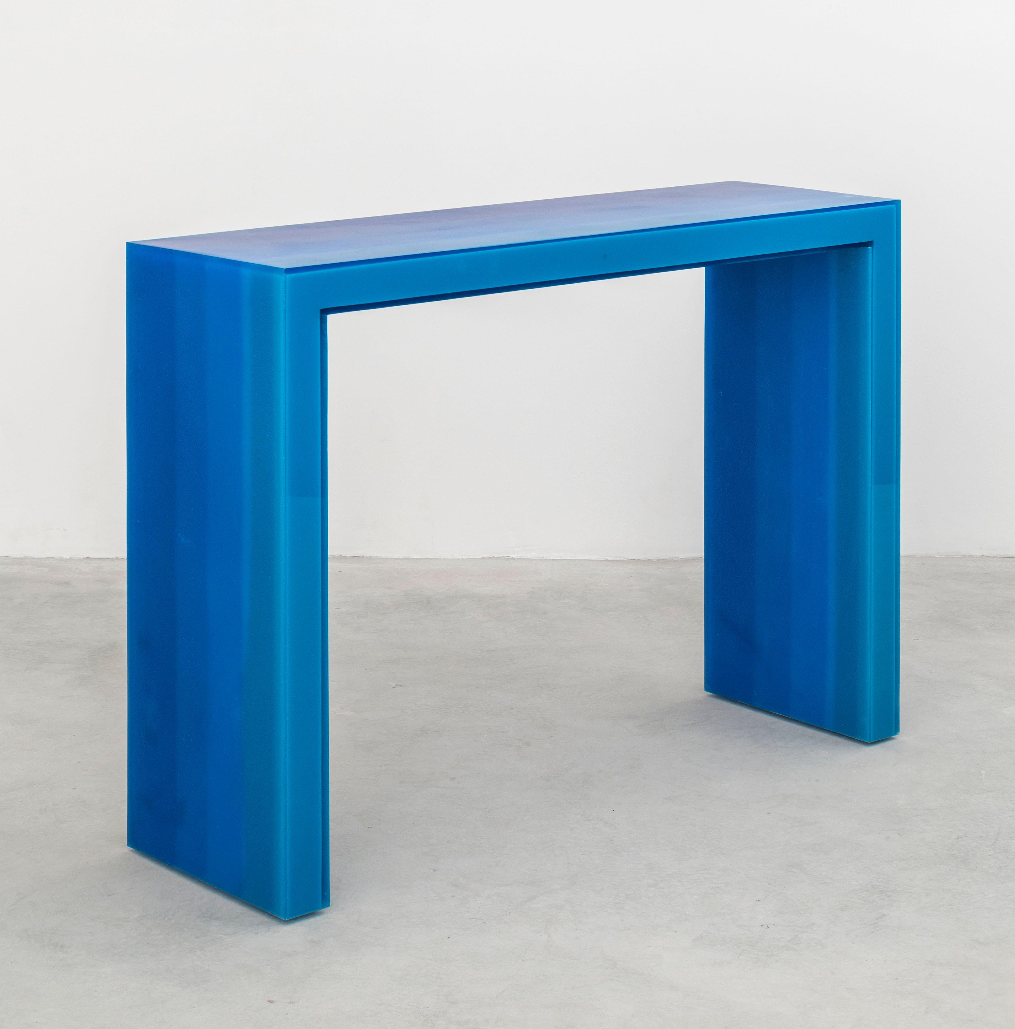 Blue Gradient Console by Facture Studio In Excellent Condition For Sale In Brooklyn, NY