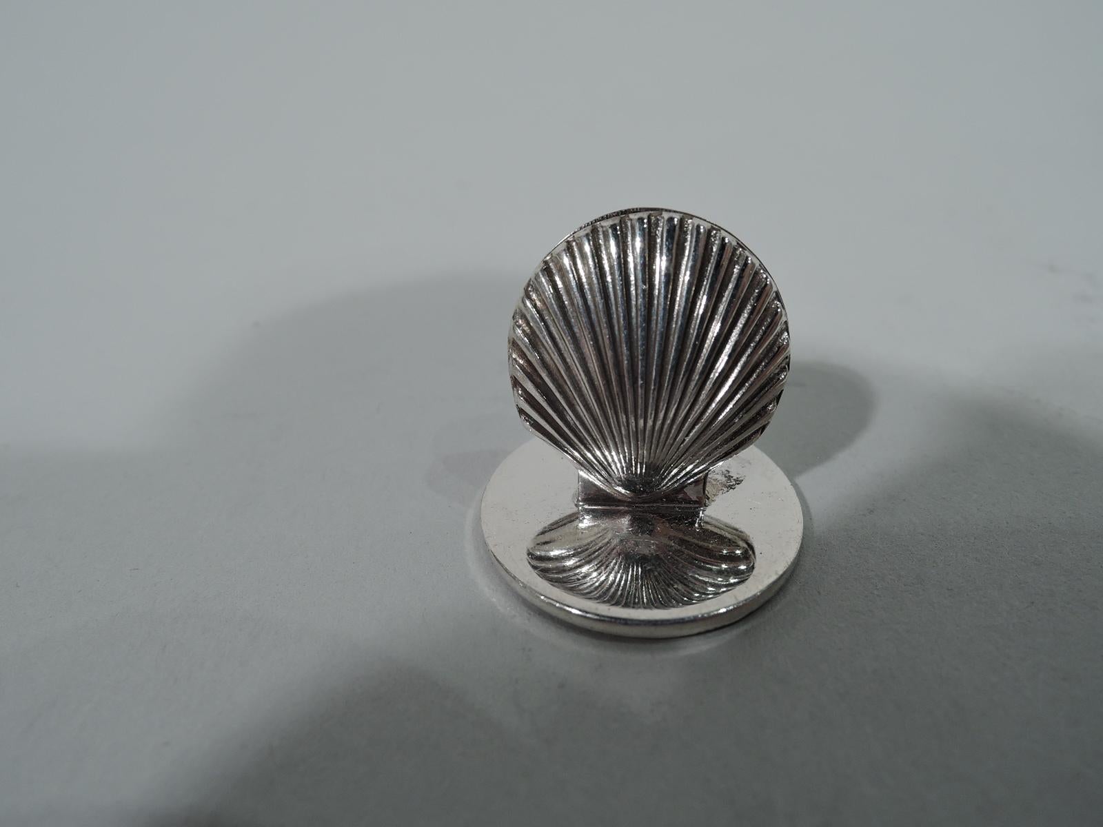 American Classical Set of 14 Tiffany Sterling Silver Scallop Shell Place Card Holders