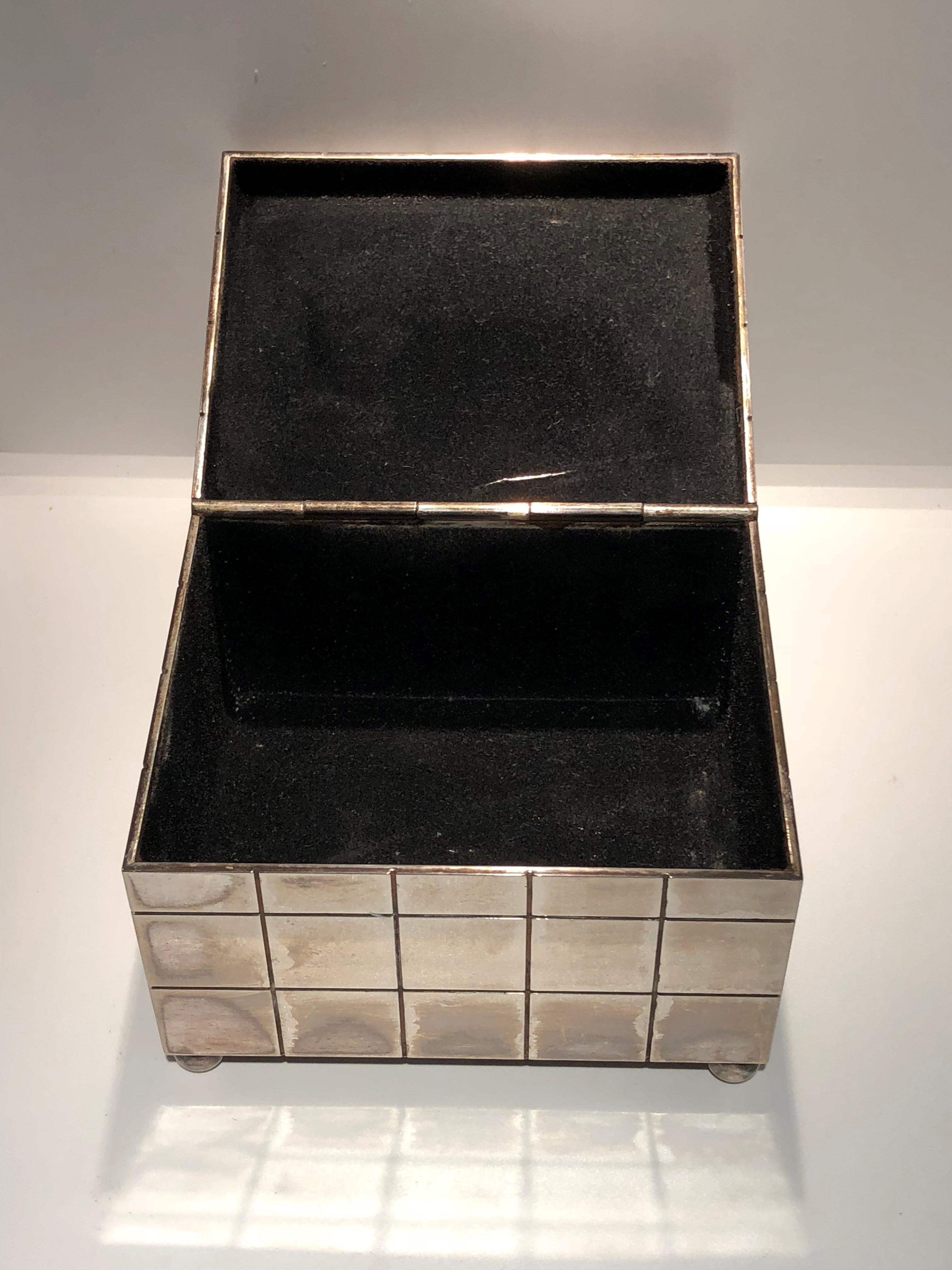 Vintage Richard Meier Silver Plate Jewelry Box In Good Condition In Bronx, NY
