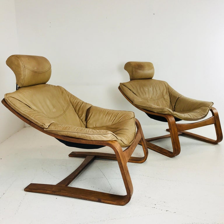 Pair of Bentwood and Leather Cantilever Midcentury Lounge Chairs For