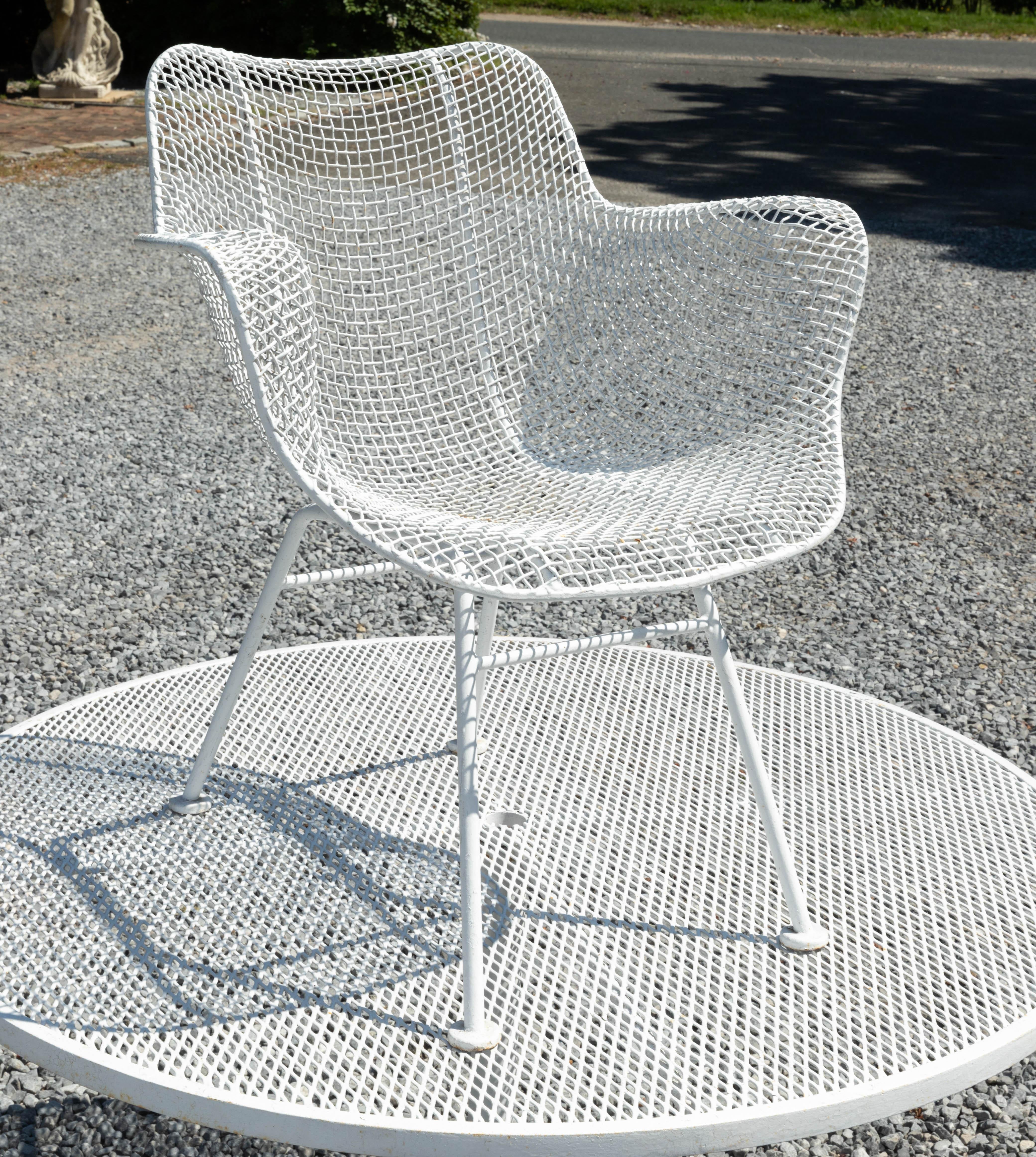 20th Century Mid-Century Modern Metal Wire Garden Table with 4 Chairs