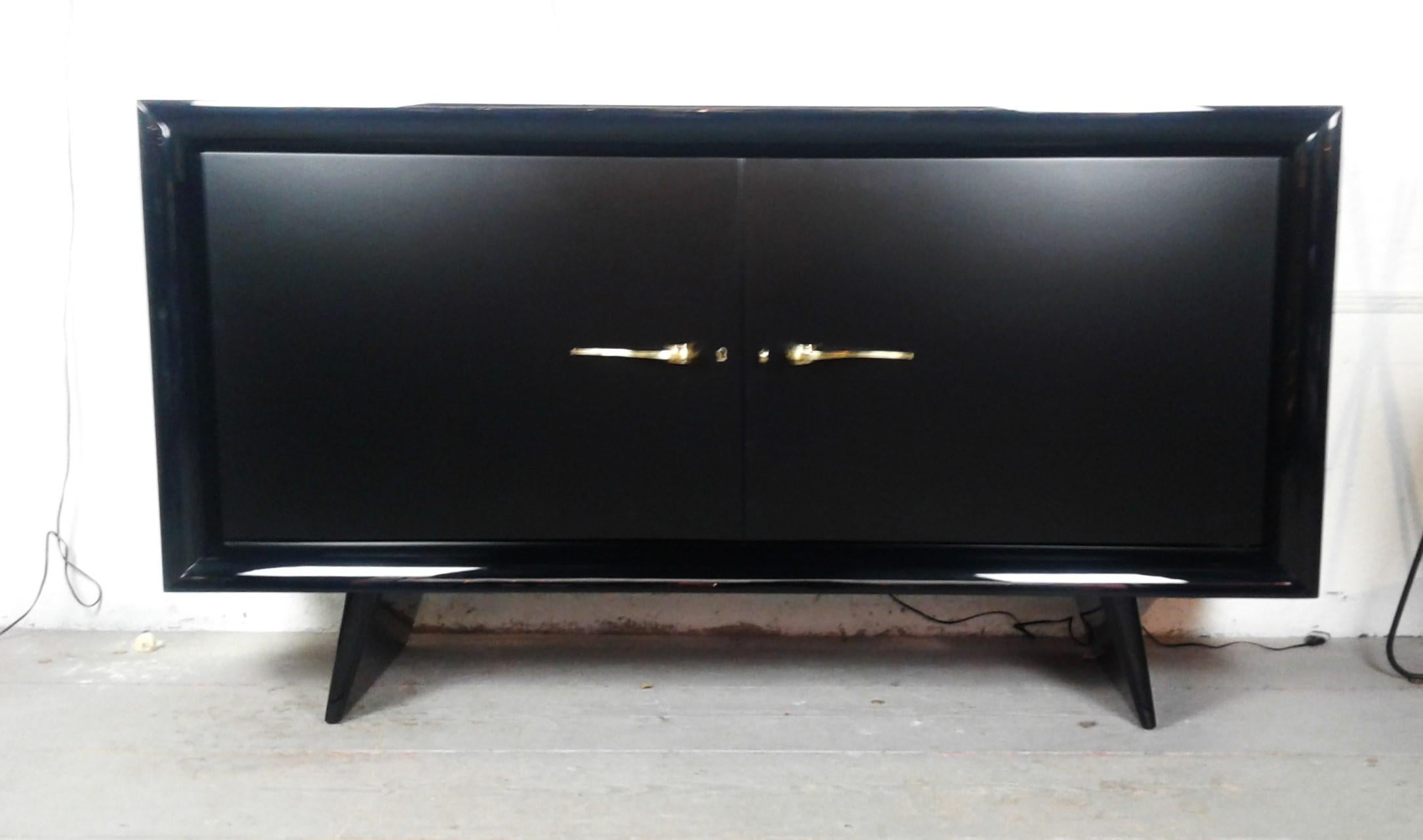 1950s Sideboard in Black Lacquer by Suzanne Guiguichon In Excellent Condition In Saint-Ouen, FR