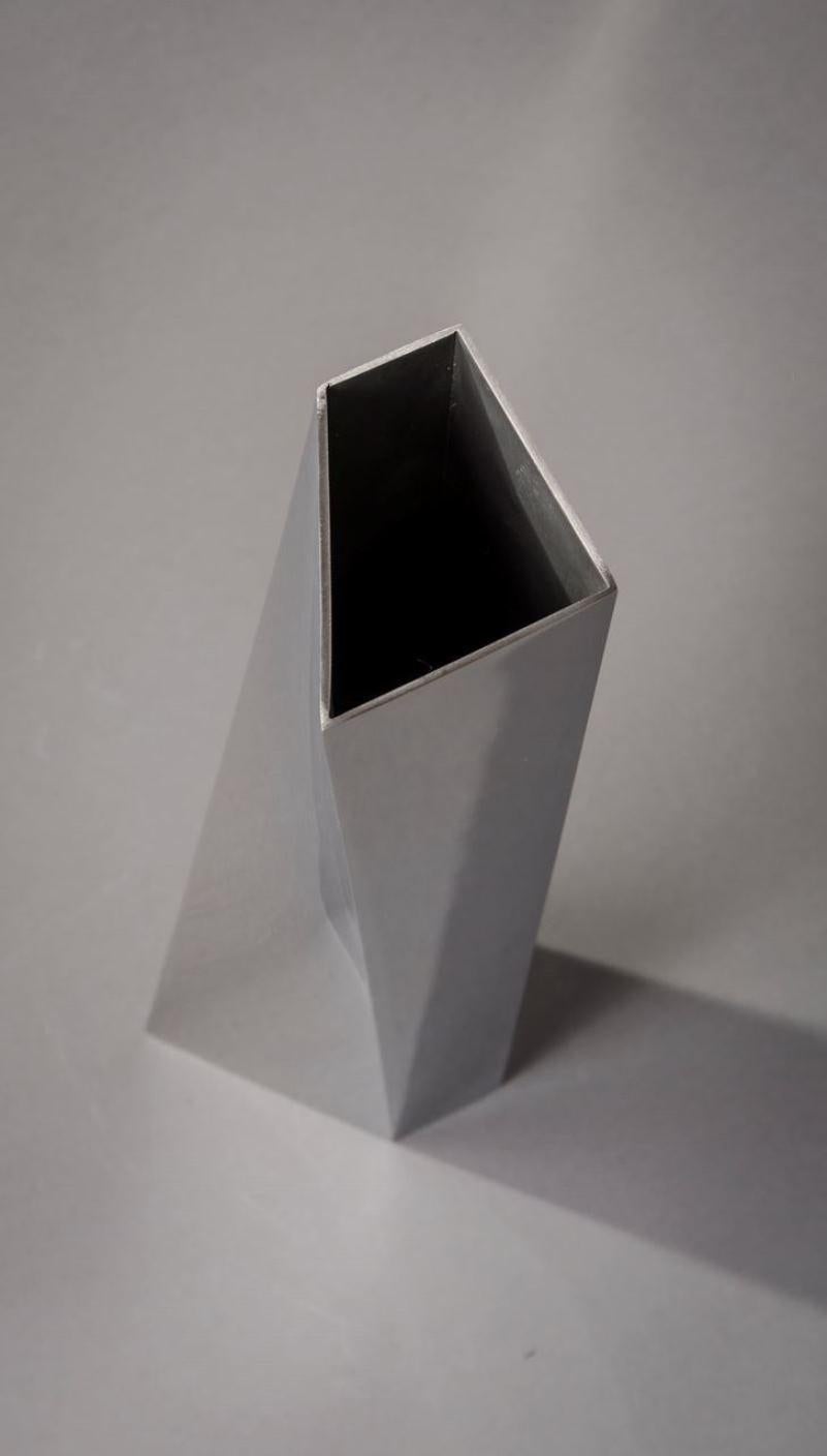 Polished Vase in Handmade Stainless Steel 