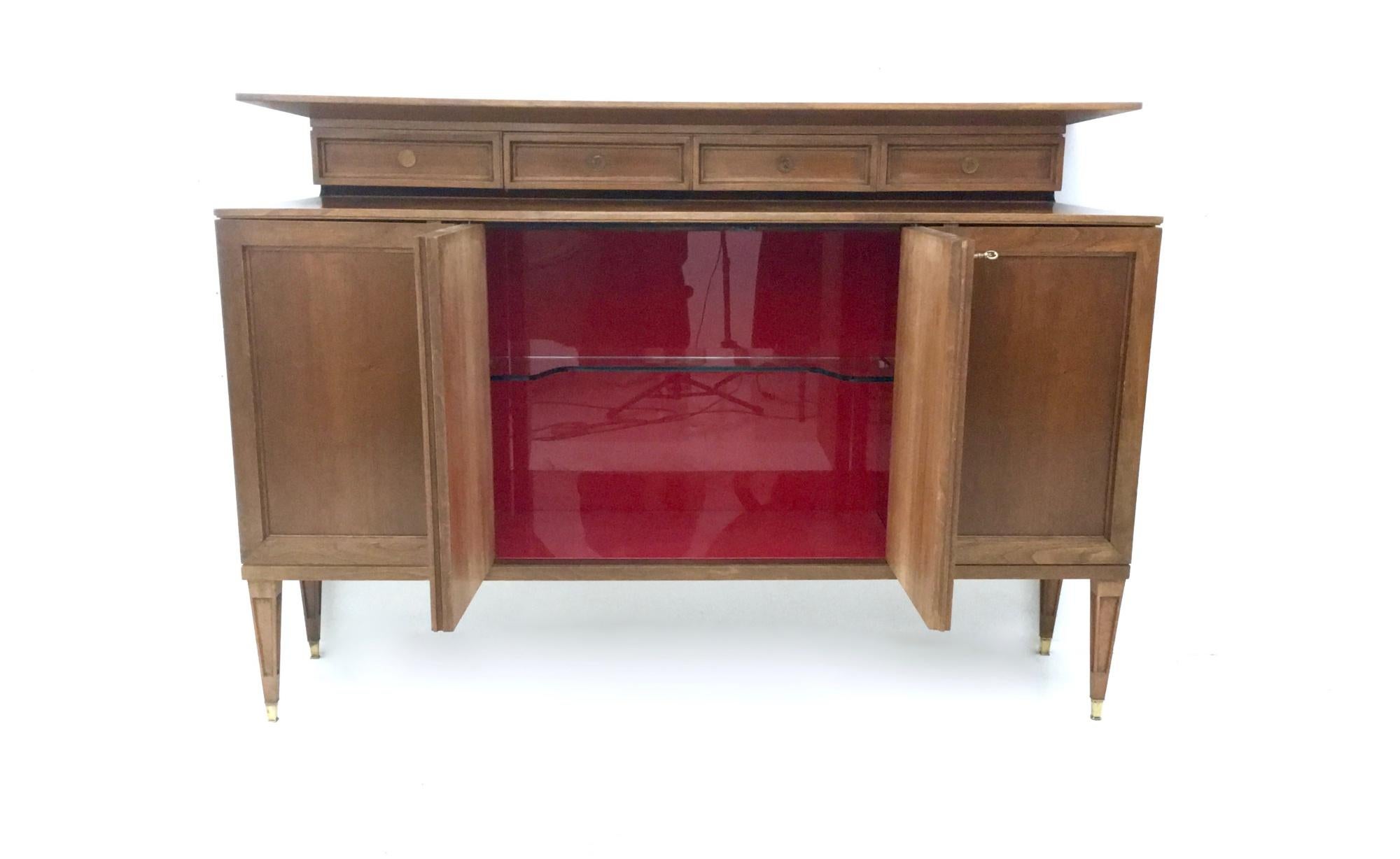 Mid-20th Century Vintage High-Quality Walnut Cabinet in the Style of Paolo Buffa, Italy