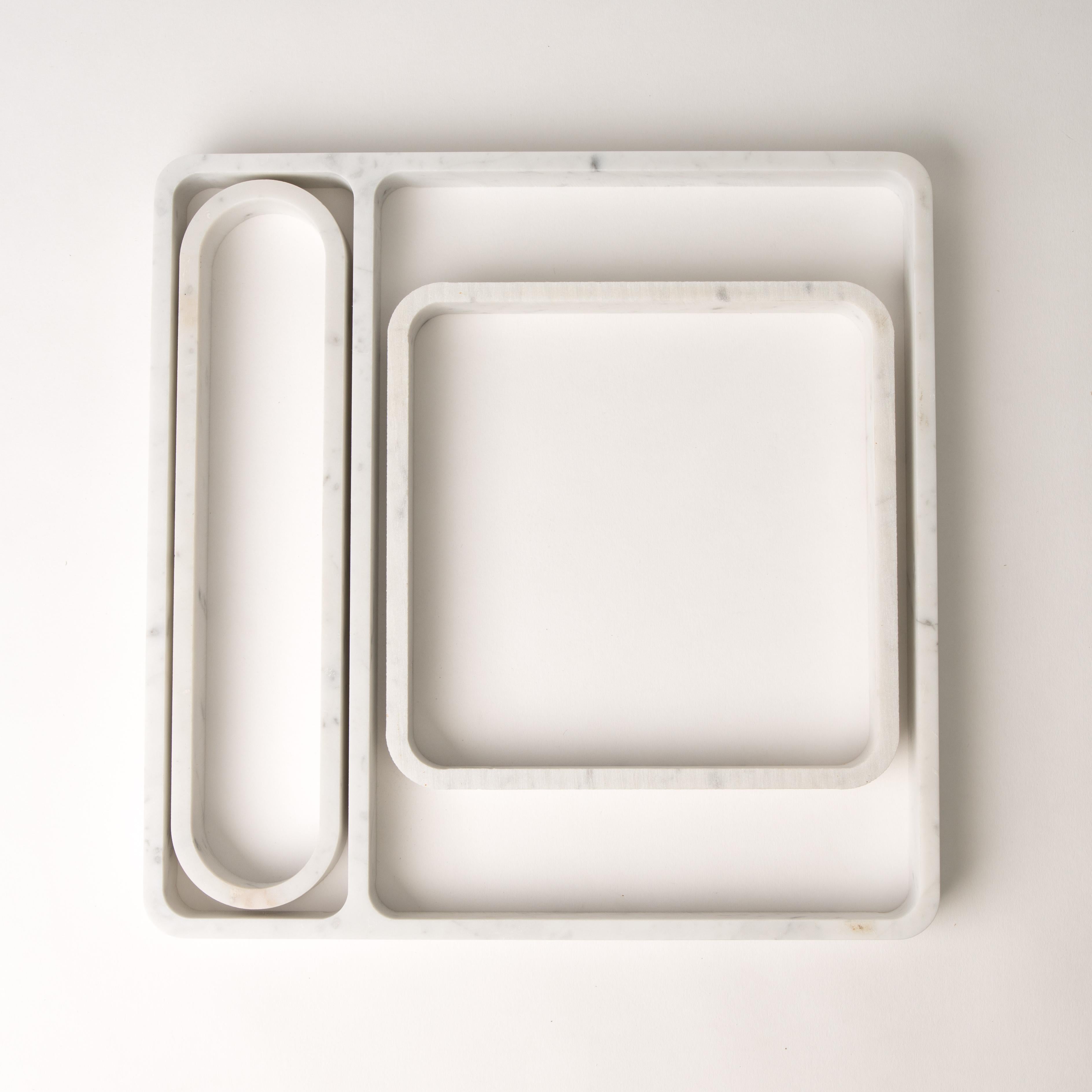 Machine-Made Draft Tray: Straight, Marble and Leather table top valet tray For Sale