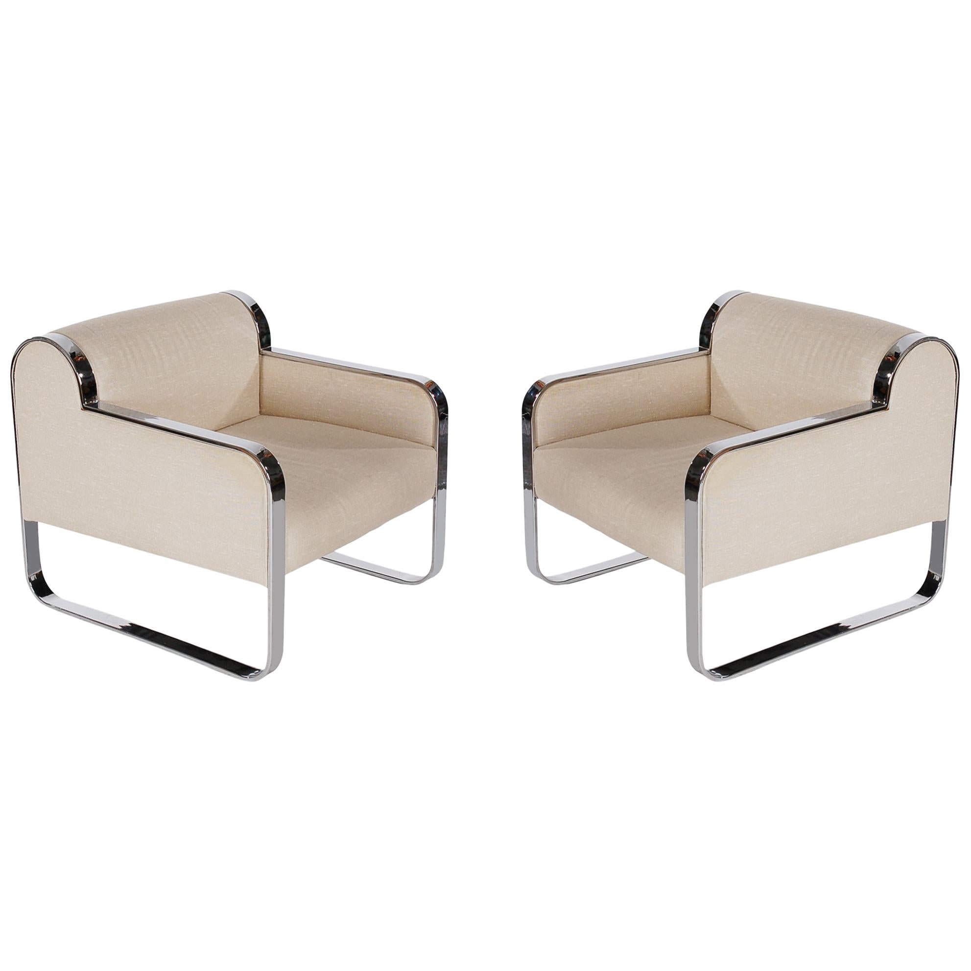 Pair of White Mid-Century Modern Club Lounge Chairs After Milo Baughman