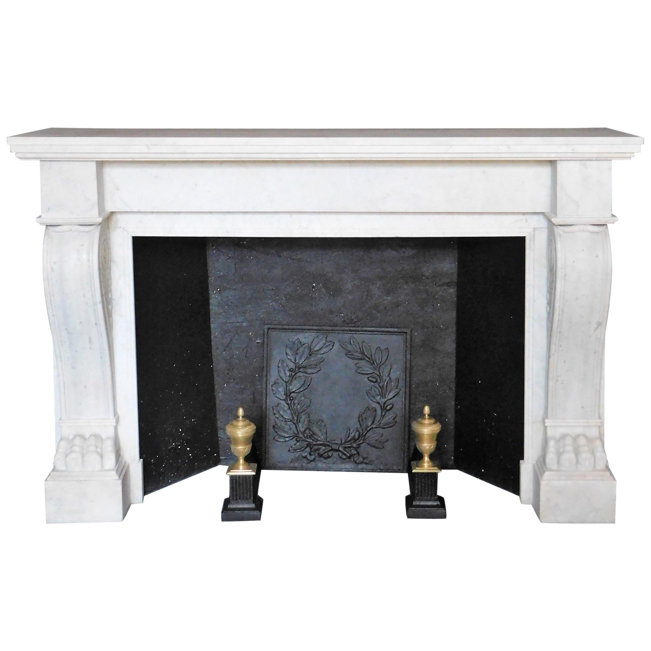 EMPIRE Fireplace Lion's Paws in Carrara Marble For Sale