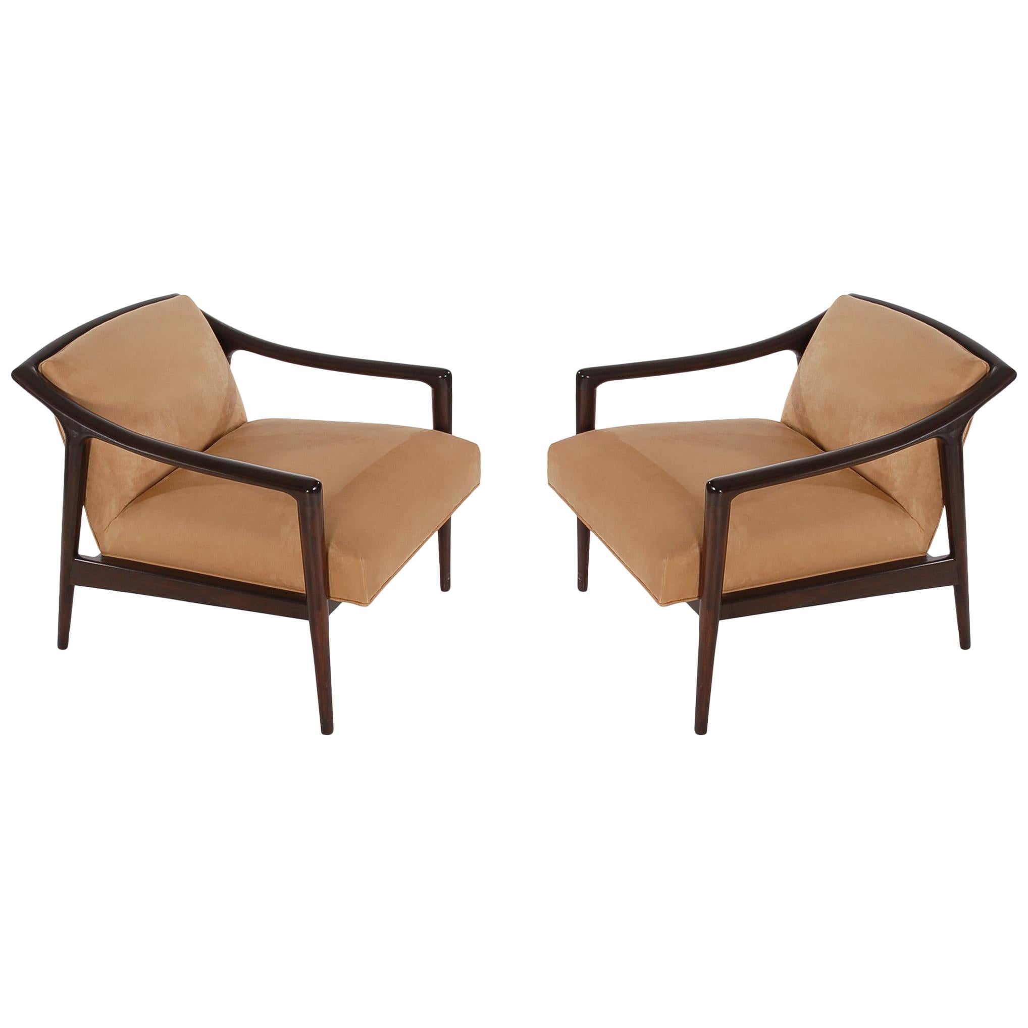 Pair of Midcentury Italian Modern Lounge Chairs in Walnut after Gio Ponti