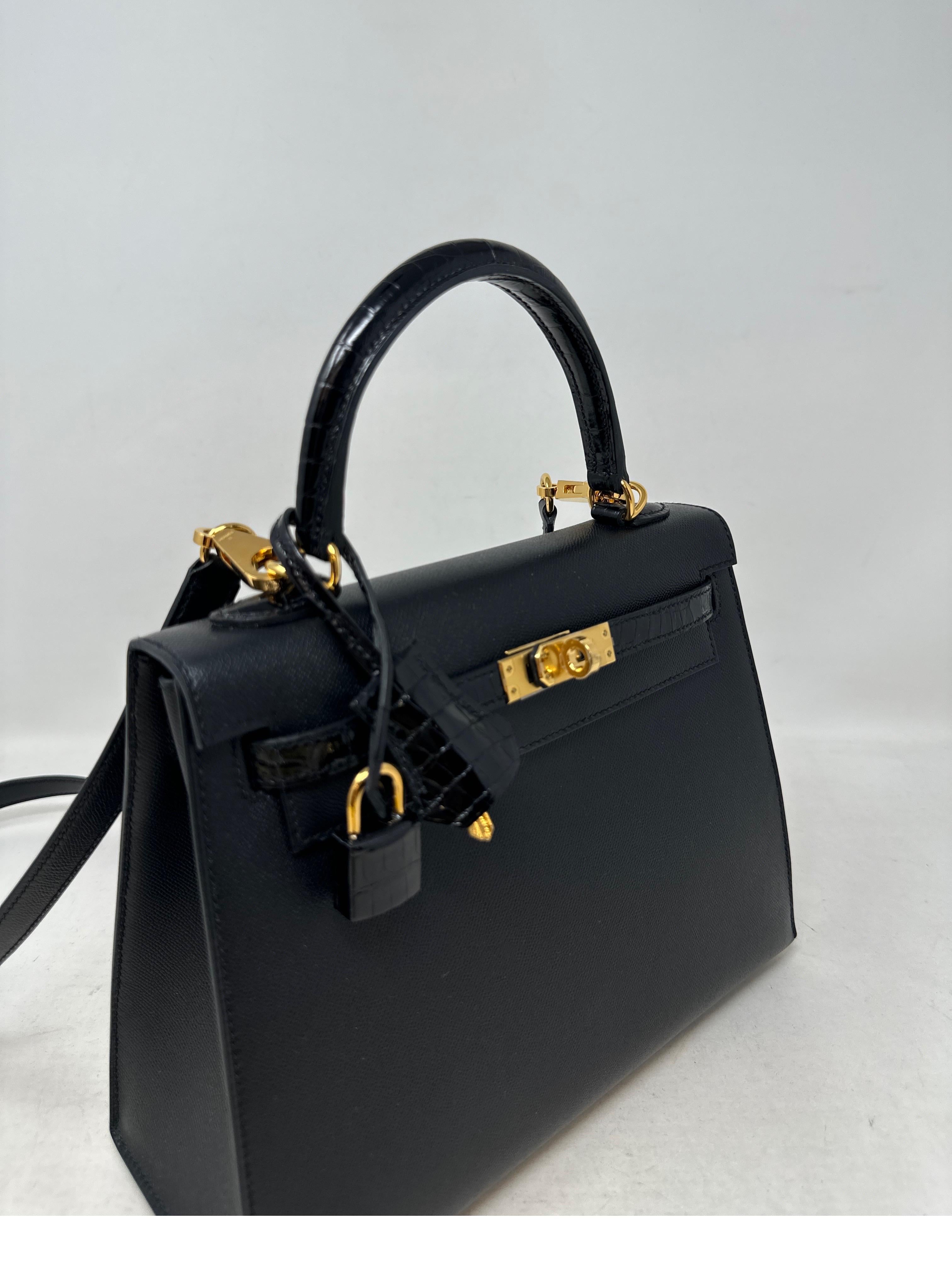 Hermes Kelly 25 Black Croc Touch Bag  In New Condition In Athens, GA