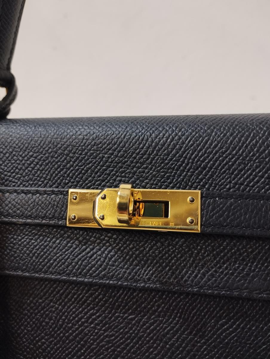  Hermès Kelly 25 Noir Epsom Gold Pour femmes 