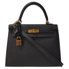 Hermès Kelly 25 Noir Epsom Gold