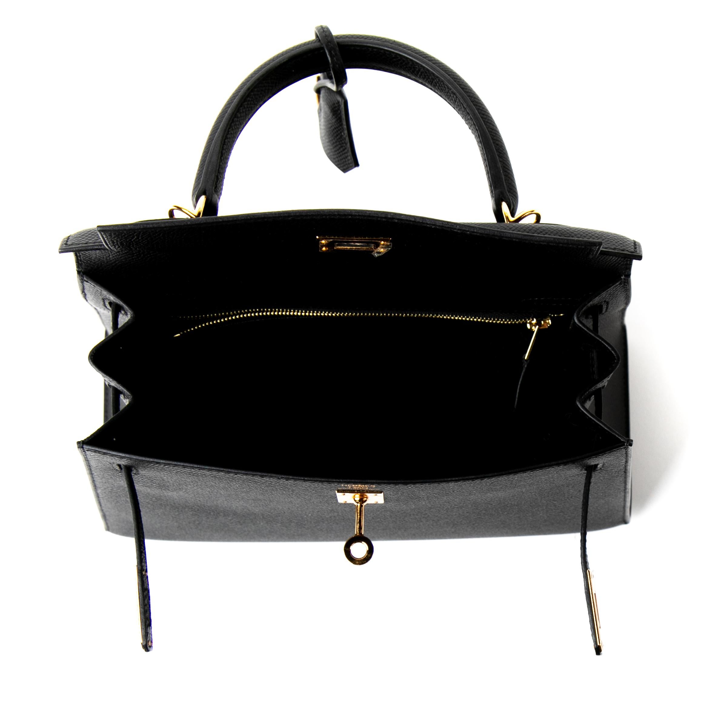 Women's or Men's Hermes  Kelly 25 Black Epsom Sellier Bag Gold Hardware