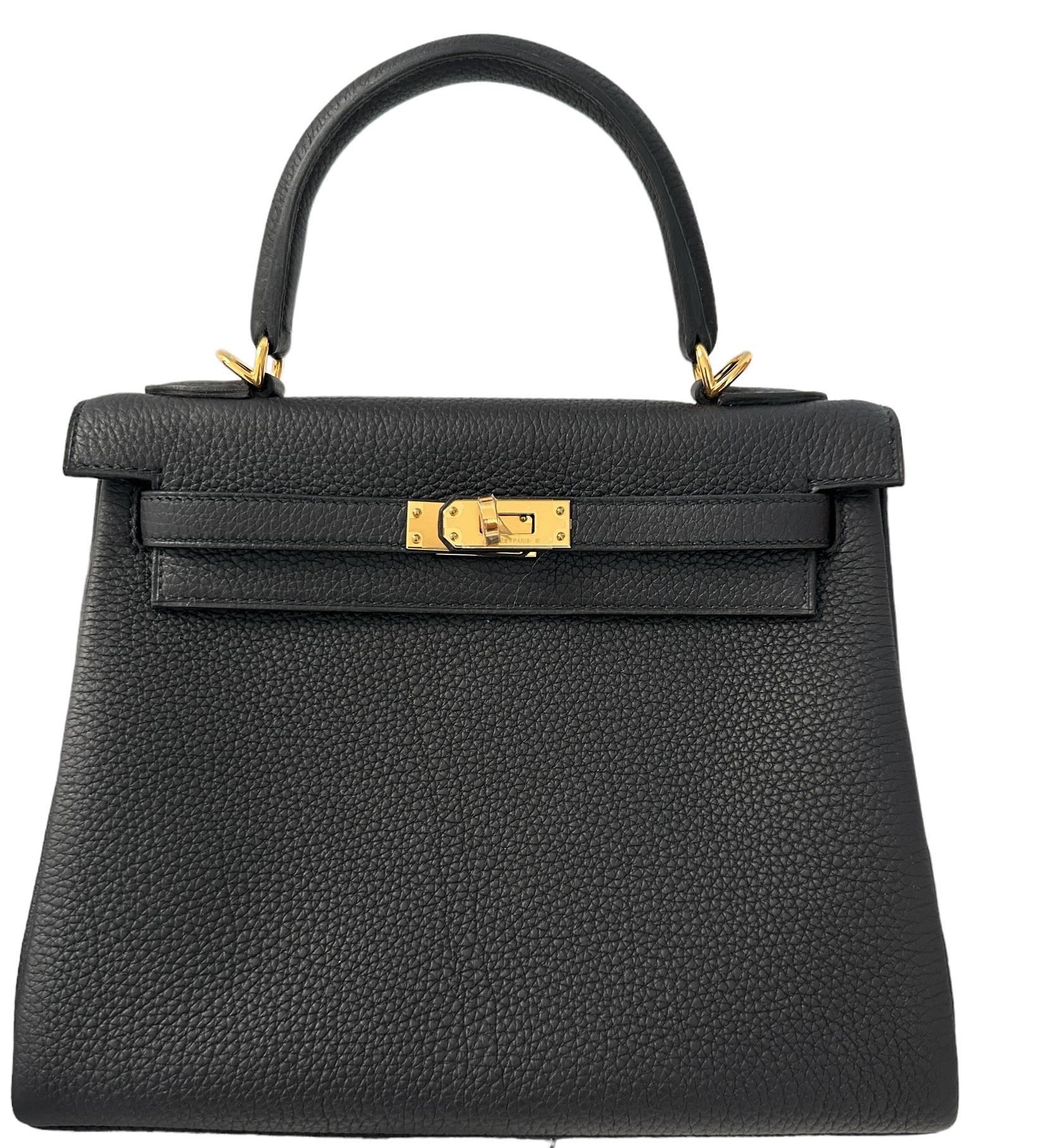 Women's or Men's Hermes Kelly 25 Black Togo Gold Hardware New 2022 U Stamp