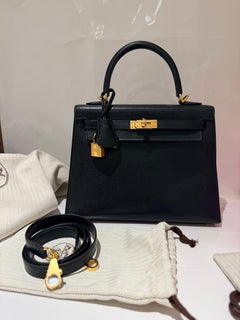 Hermes Kelly 25 black with gold hardware handbag