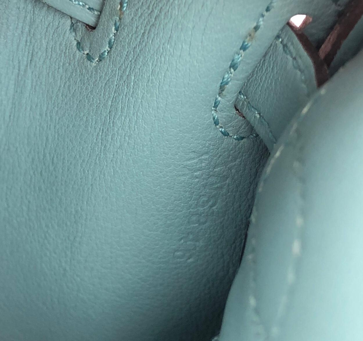 Hermes Kelly 25 Blue Saint Cyr Leather Shoulder Bag Palladium Hardware In Excellent Condition In Miami, FL