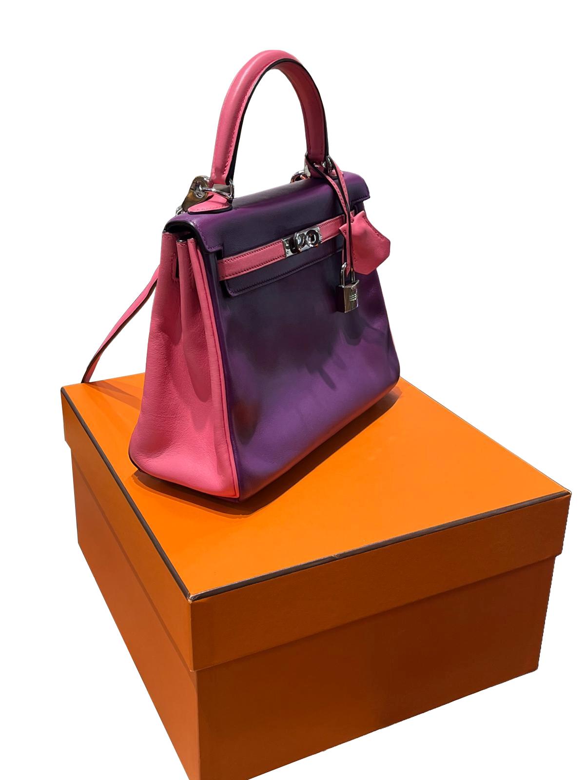 Hermes Kelly 25 Bubblegum Purple Two-Tone Swift Leather Palladium Hardware For Sale 9