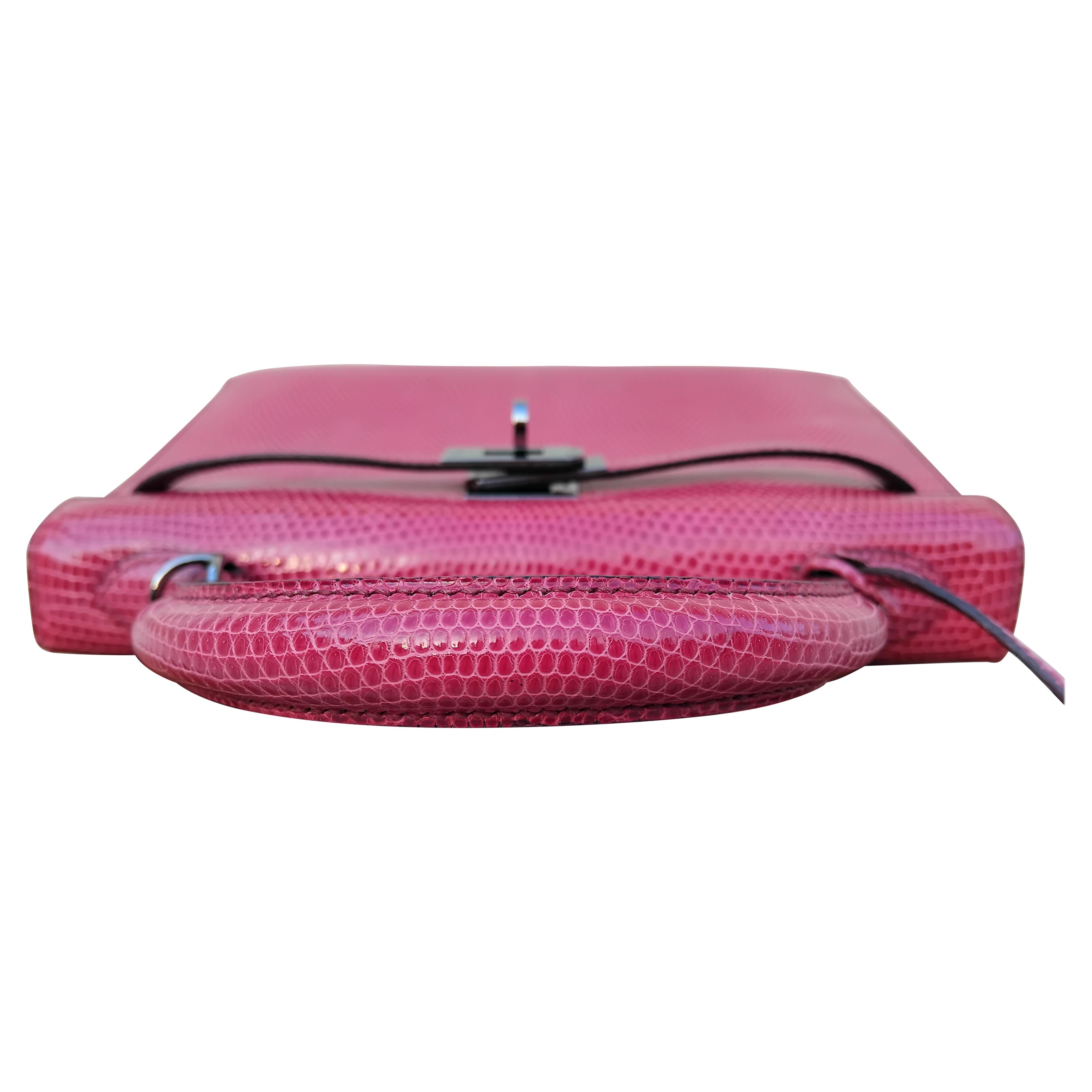 Hermès Kelly 25 cm Sellier Fuchsia Rosa Eidechse Ruth Hdw Mit Spiegel im Angebot 3