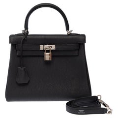 Hermès Kelly 25 Handbag Black