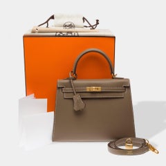 Hermès Kelly 25 Handbag Grey