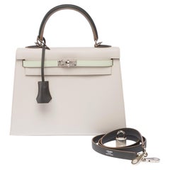 Hermès Kelly 25 Handbag Grey