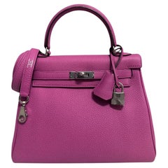 Hermes Kelly 25 Magnolia Purple Togo Leather Palladium Hardware Top Handle Bag