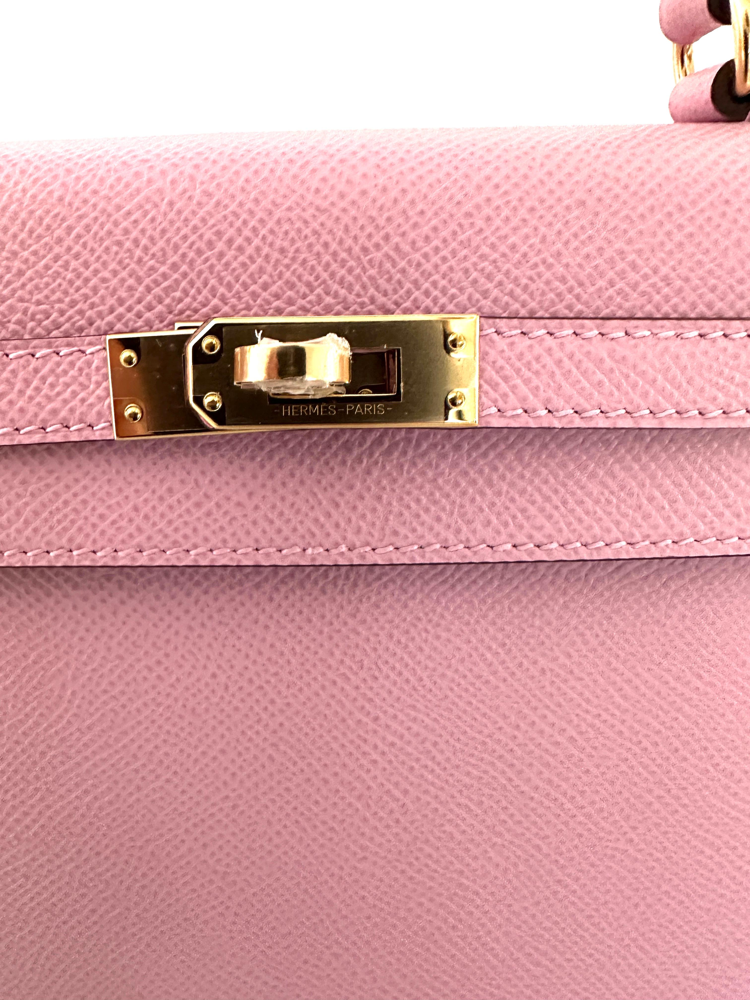 Hermes Kelly 25 Mauve Sylvestre Epsom w Lime Inside Horseshoe In New Condition In West Chester, PA