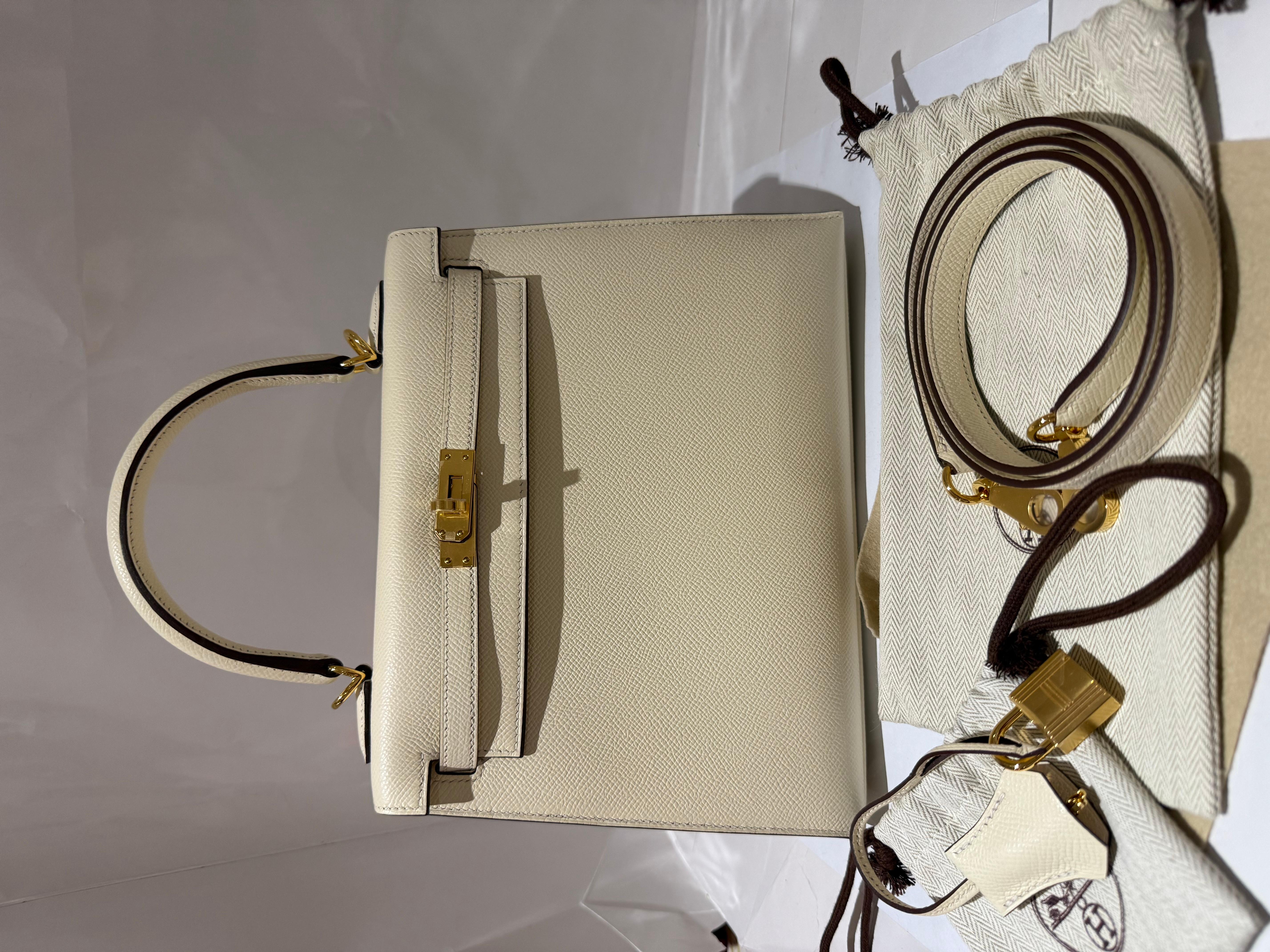 Hermes Kelly 25 Nata with gold hardware bag For Sale 5