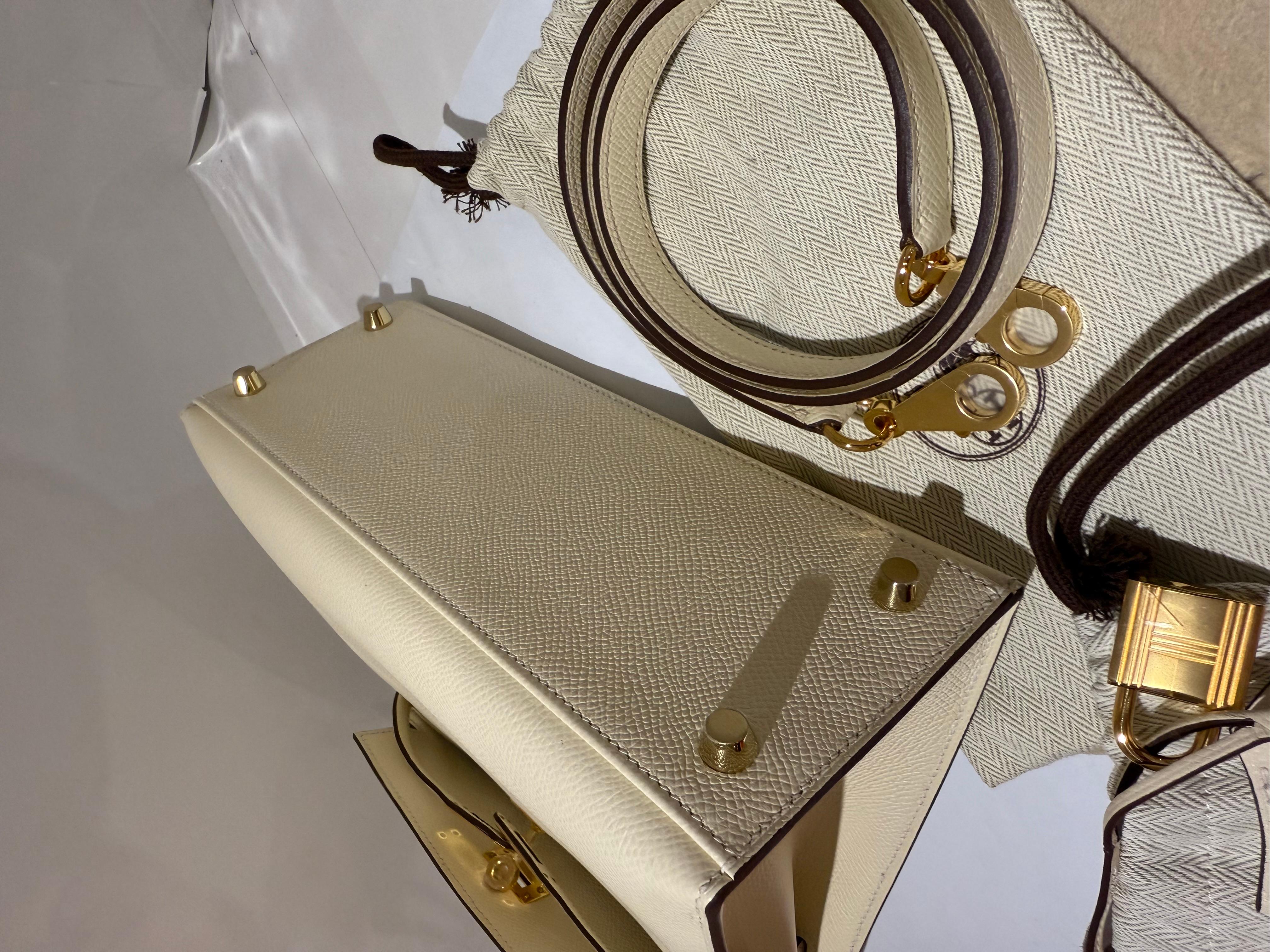 Hermes Kelly 25 Nata with gold hardware bag For Sale 2