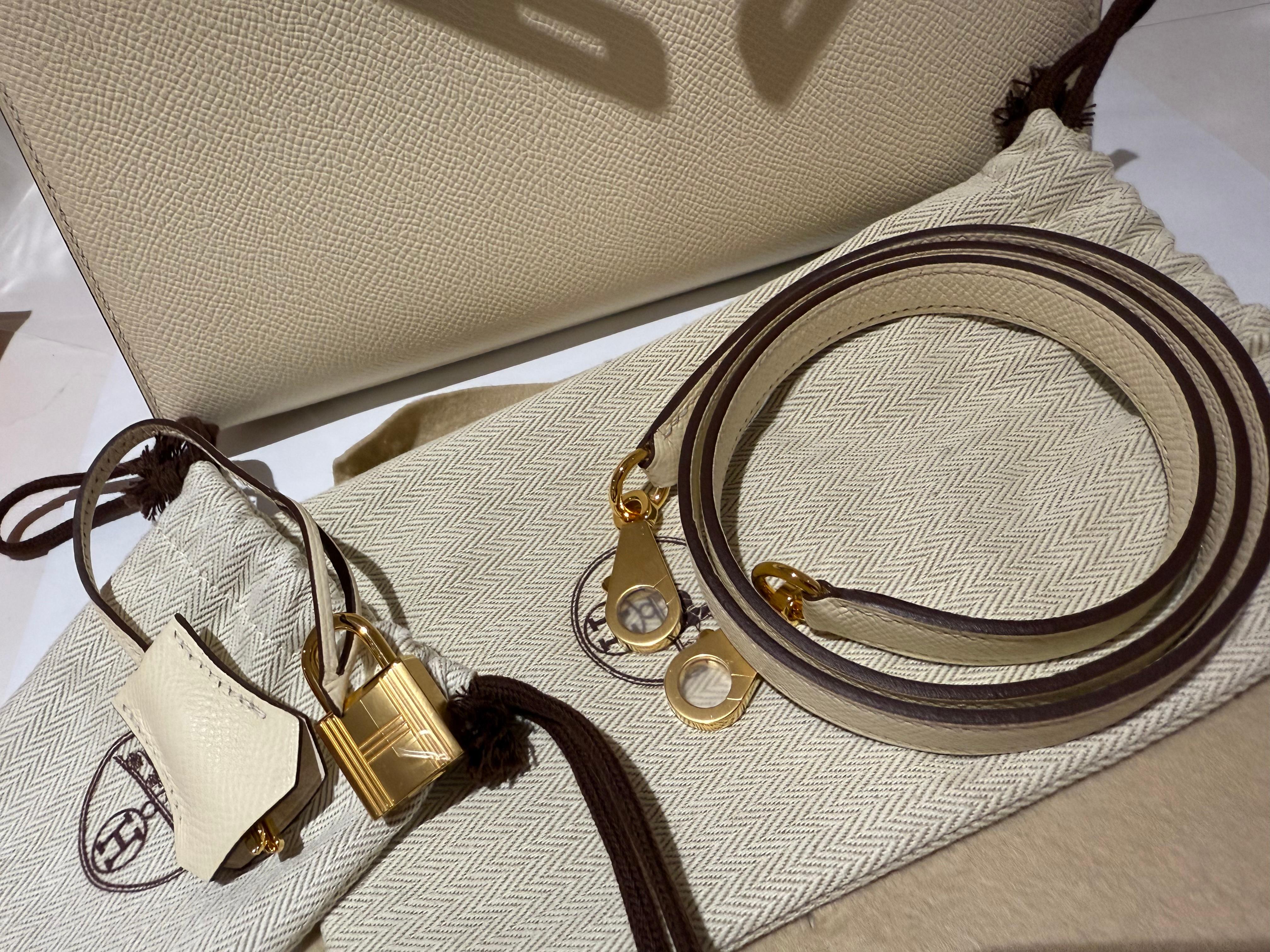 Hermes Kelly 25 Nata with gold hardware bag For Sale 3