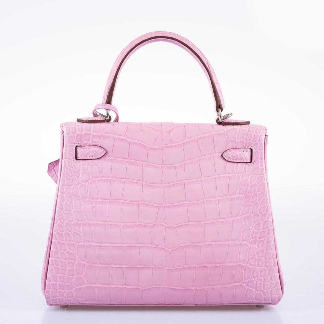 Hermès Kelly 25 Retourne 5P Bubblegum Pink Matte Alligator Palladium Hardware For Sale 2