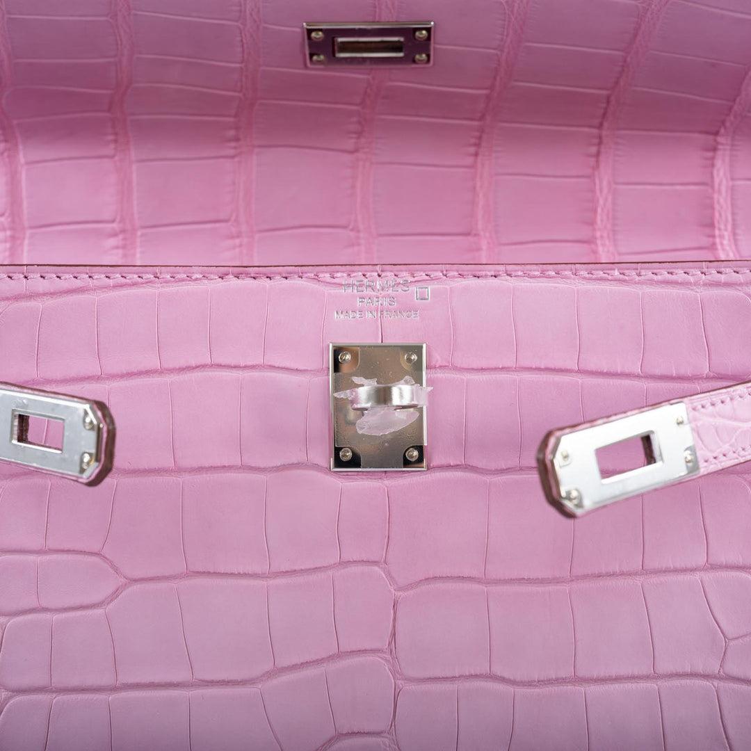 Hermès Kelly 25 Retourne 5P Bubblegum Pink Matte Alligator Palladium Hardware For Sale 4