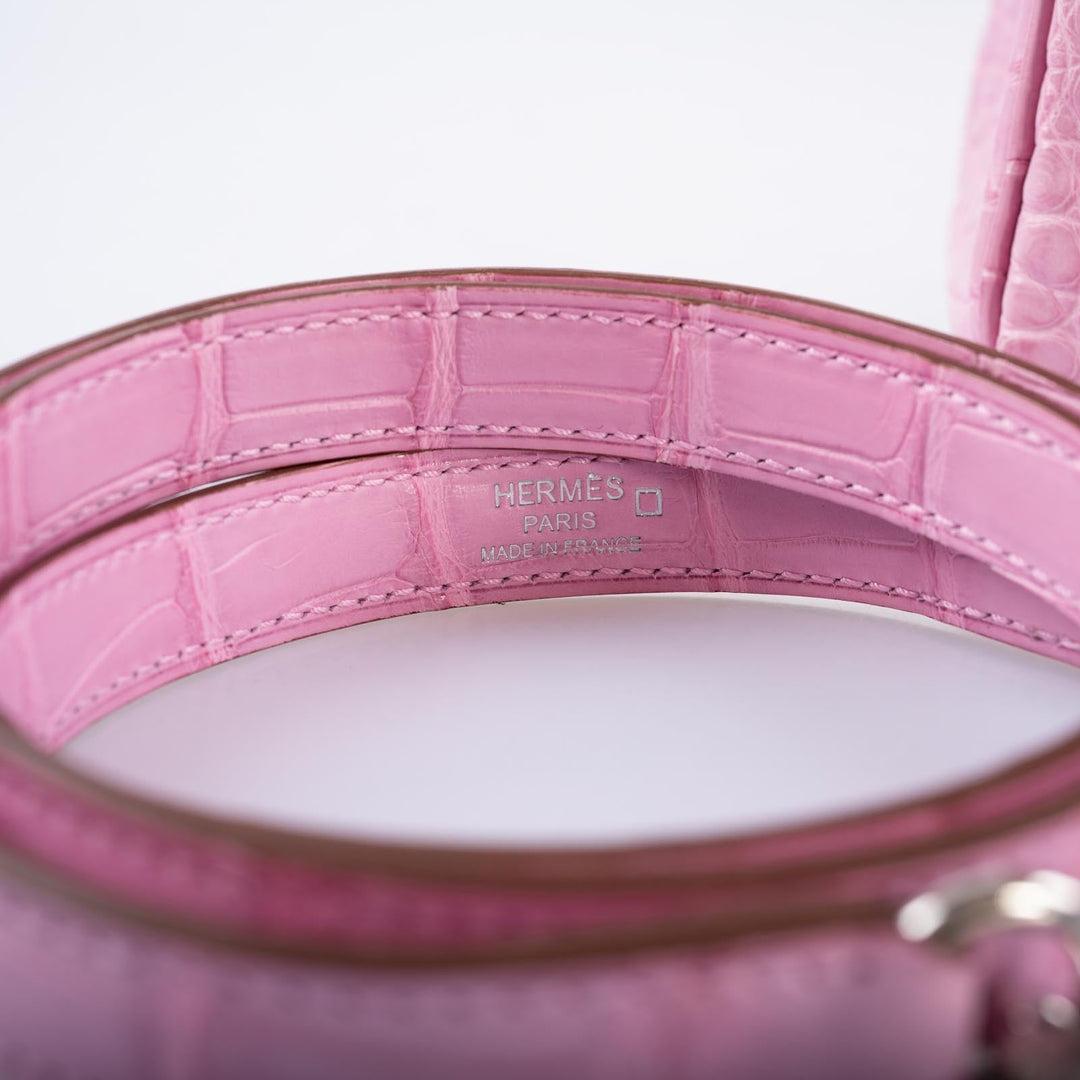 Hermès Kelly 25 Retourne 5P Bubblegum Pink Matte Alligator Palladium Hardware For Sale 5