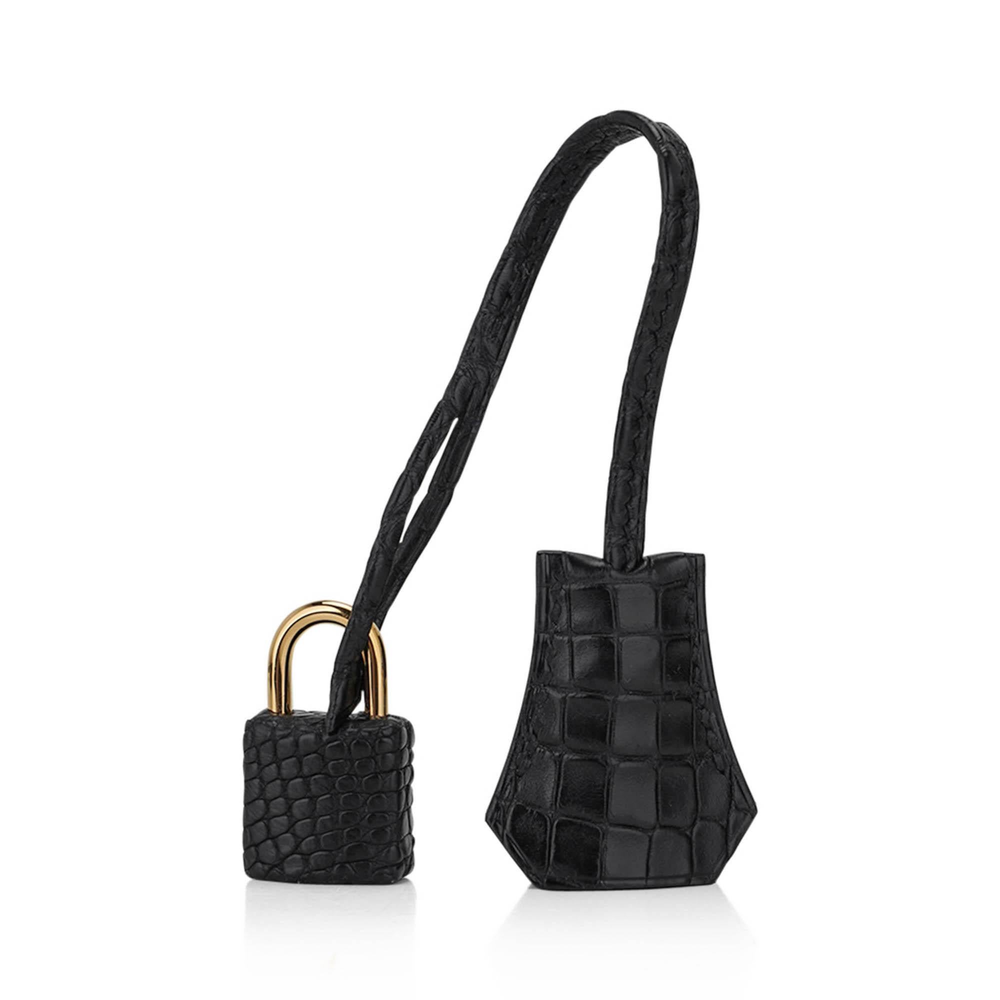 Hermes Kelly 25 Retourne Bag Black Matte Alligator Gold Hardware For Sale 5