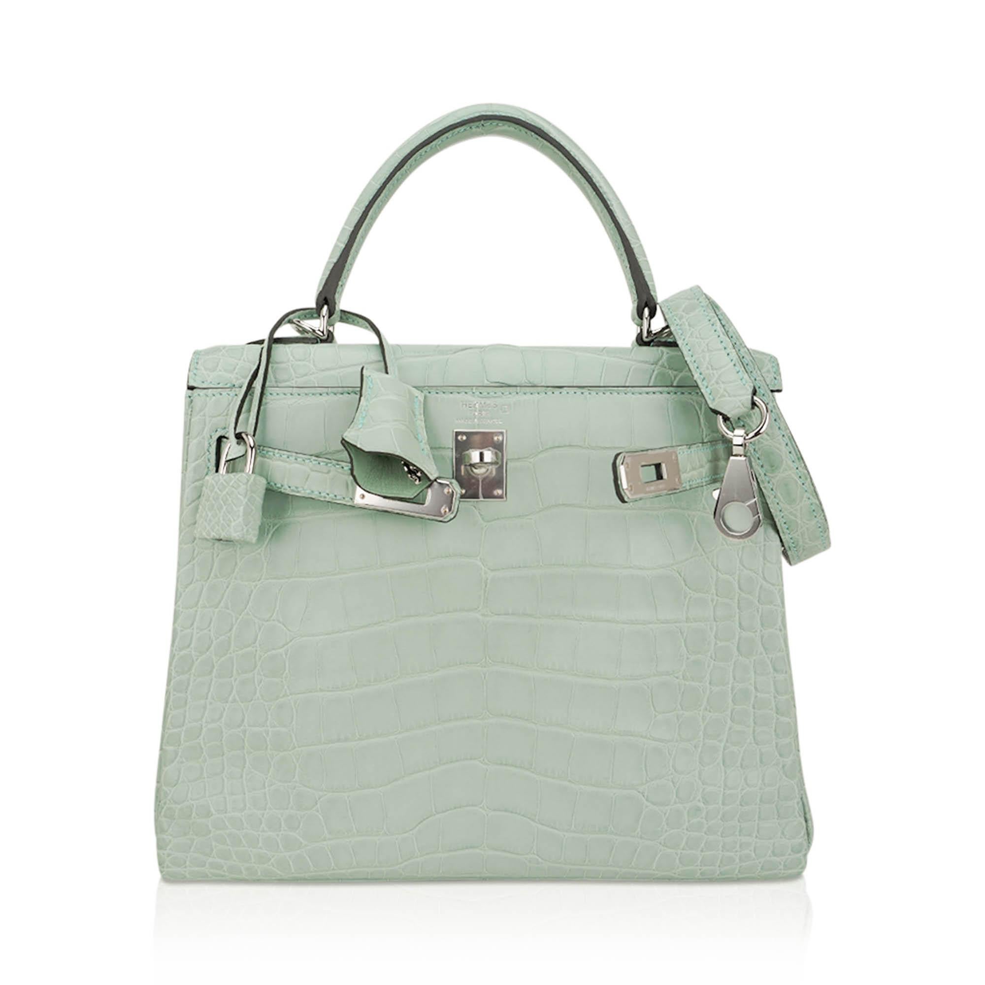 Gray Hermes Kelly 25 Retourne Bag Vert d'Eau Matte Alligator with Palladium Hardware For Sale