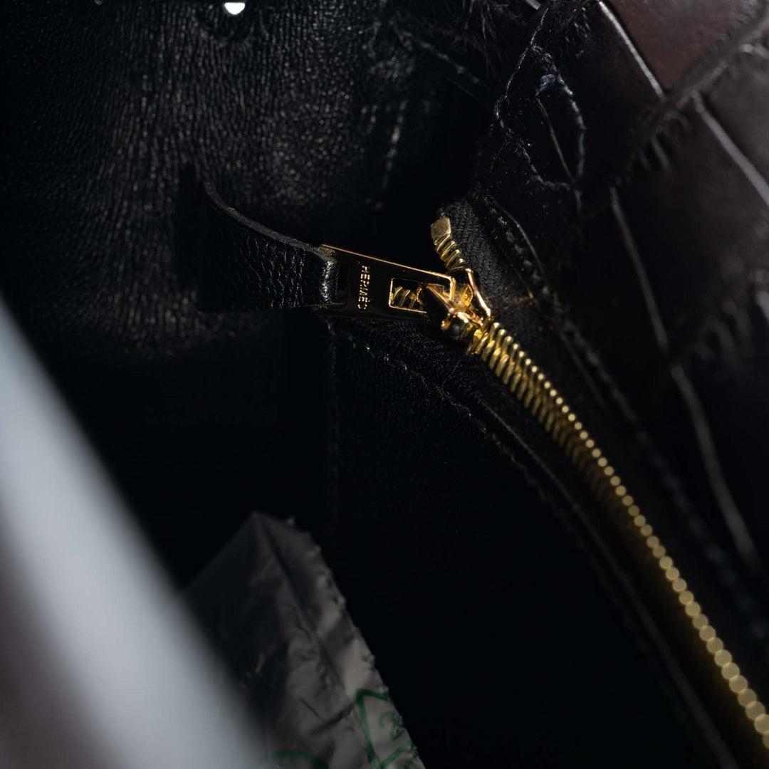 Hermès Kelly 25 Retourne Black Matte Alligator Bag with Gold Hardware For Sale 2