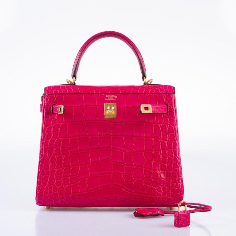 Hermès Kelly 25 Leather Handbag