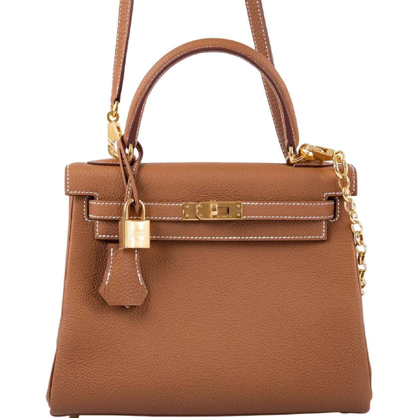 Hermès Kelly 25 Retourne Gold Togo Gold Hardware For Sale 1