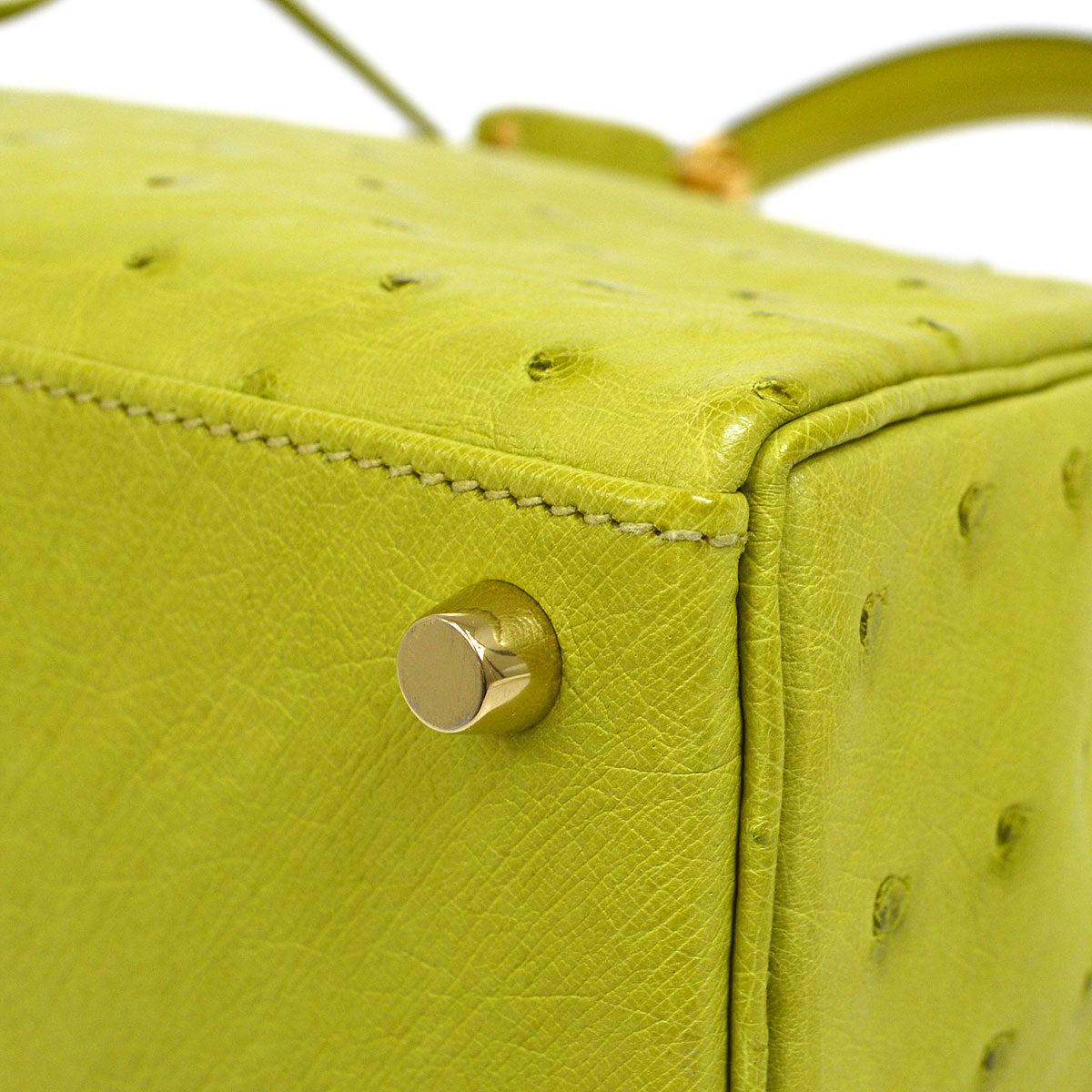 HERMES Kelly 25 Retourne Borsa a tracolla con manico superiore in oro esotico verde struzzo neon In condizioni buone a Chicago, IL
