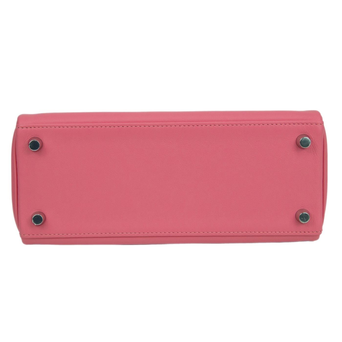 Women's Hermes Kelly 25 Retourne Pink Azalee Swift Leather Pink Azalee For Sale