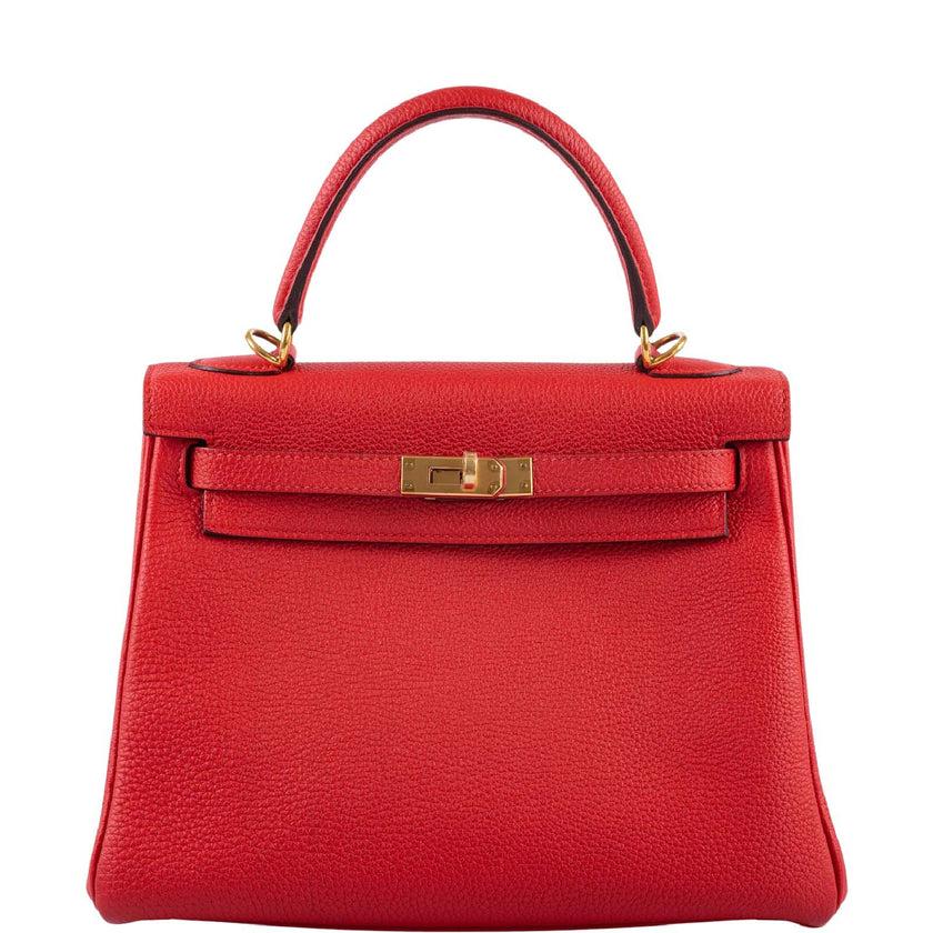 Hermès Kelly 25 Retourne Rouge de Coeur Togo with Gold Hardware

The Hermès Rouge De Coeur is a lively and vivacious color that exudes passion and energy. Its candy-apple red hue is enhanced by delicate undertones of pink, orange, and yellow, adding