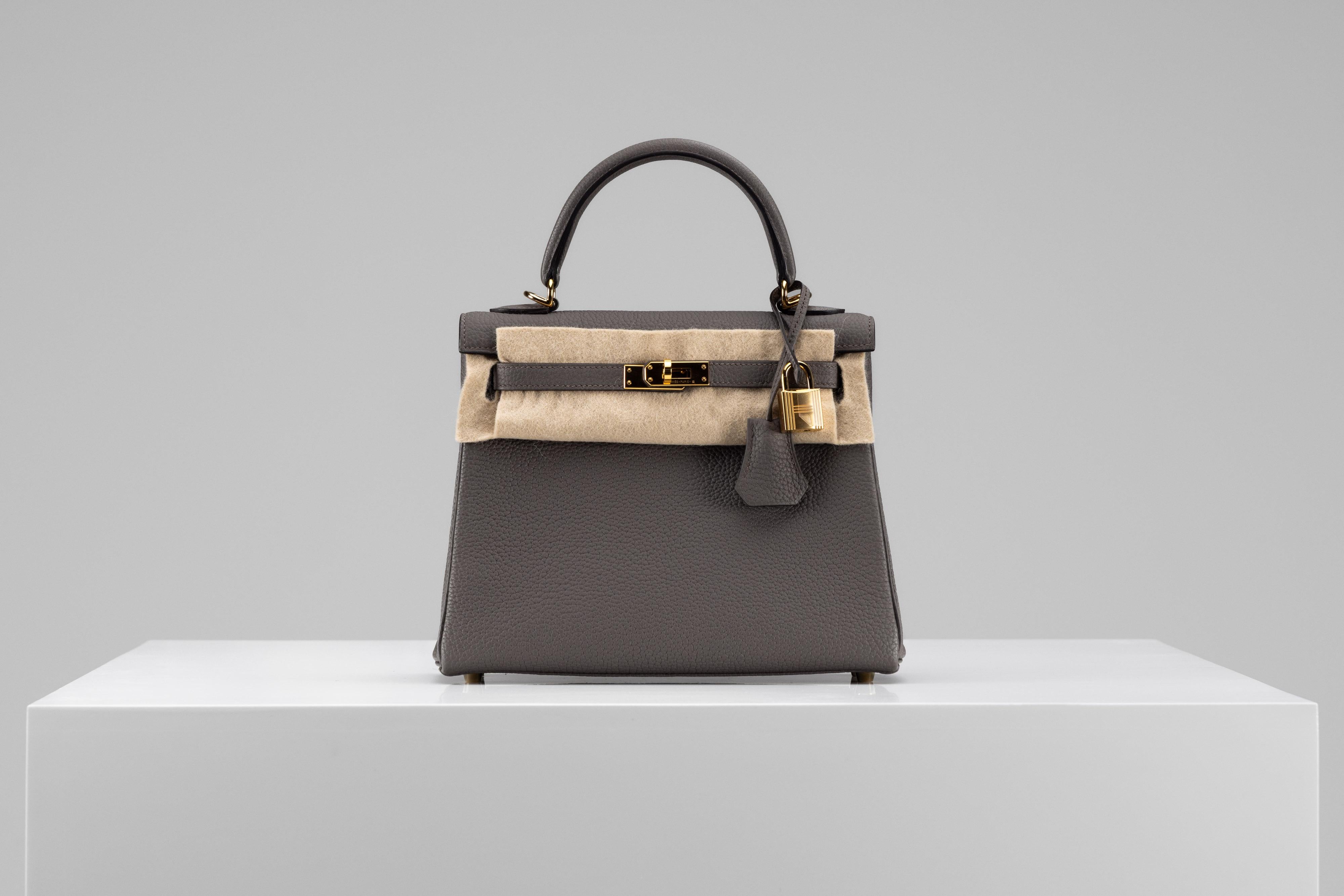 Hermès Kelly 25 Retourne Togo Gris Etain Set completo in vendita 12