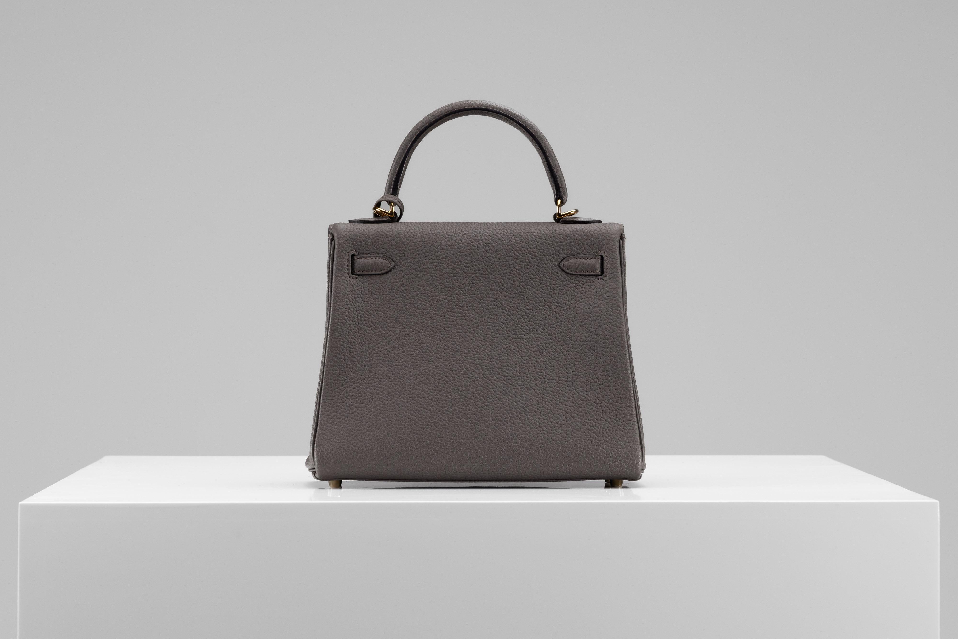 Hermès Kelly 25 Retourne Togo Gris Etain Set completo in vendita 1