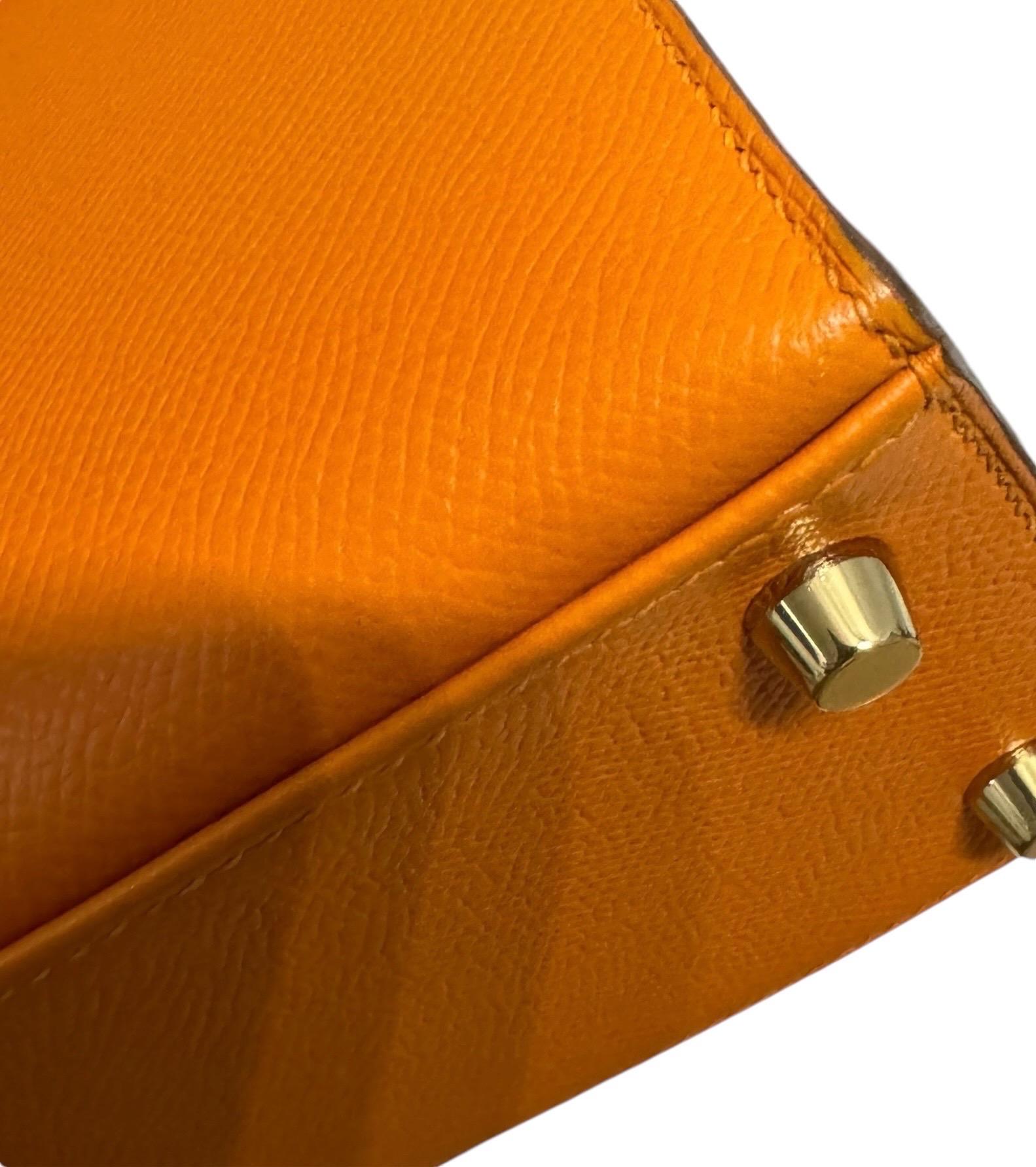 Hermes Kelly 25 Sellier Apricot  Epsom Leather gold hardware 3