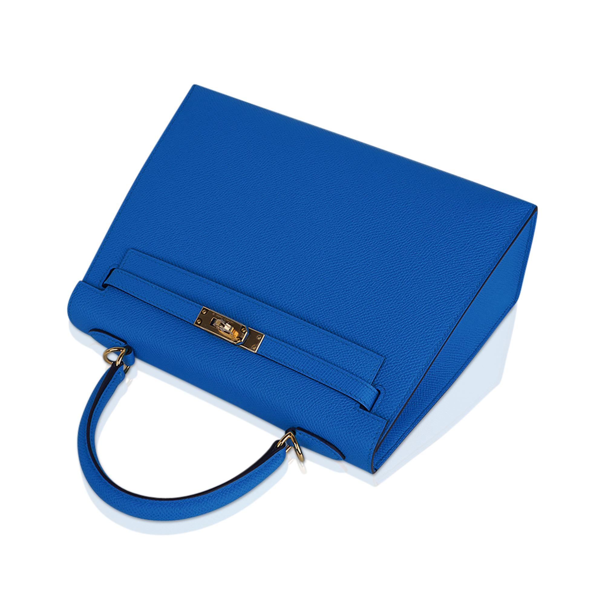 Hermes Kelly Sellier 25 Blue Frida Bag Gold Hardware Epsom Leather In New Condition For Sale In Miami, FL