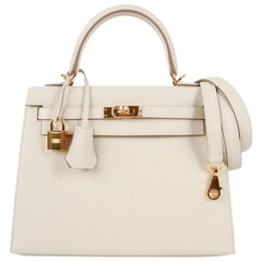 Hermes Kelly 25 Sellier Tasche Neutral Craie Epsom Gold Hardware mit Twilly